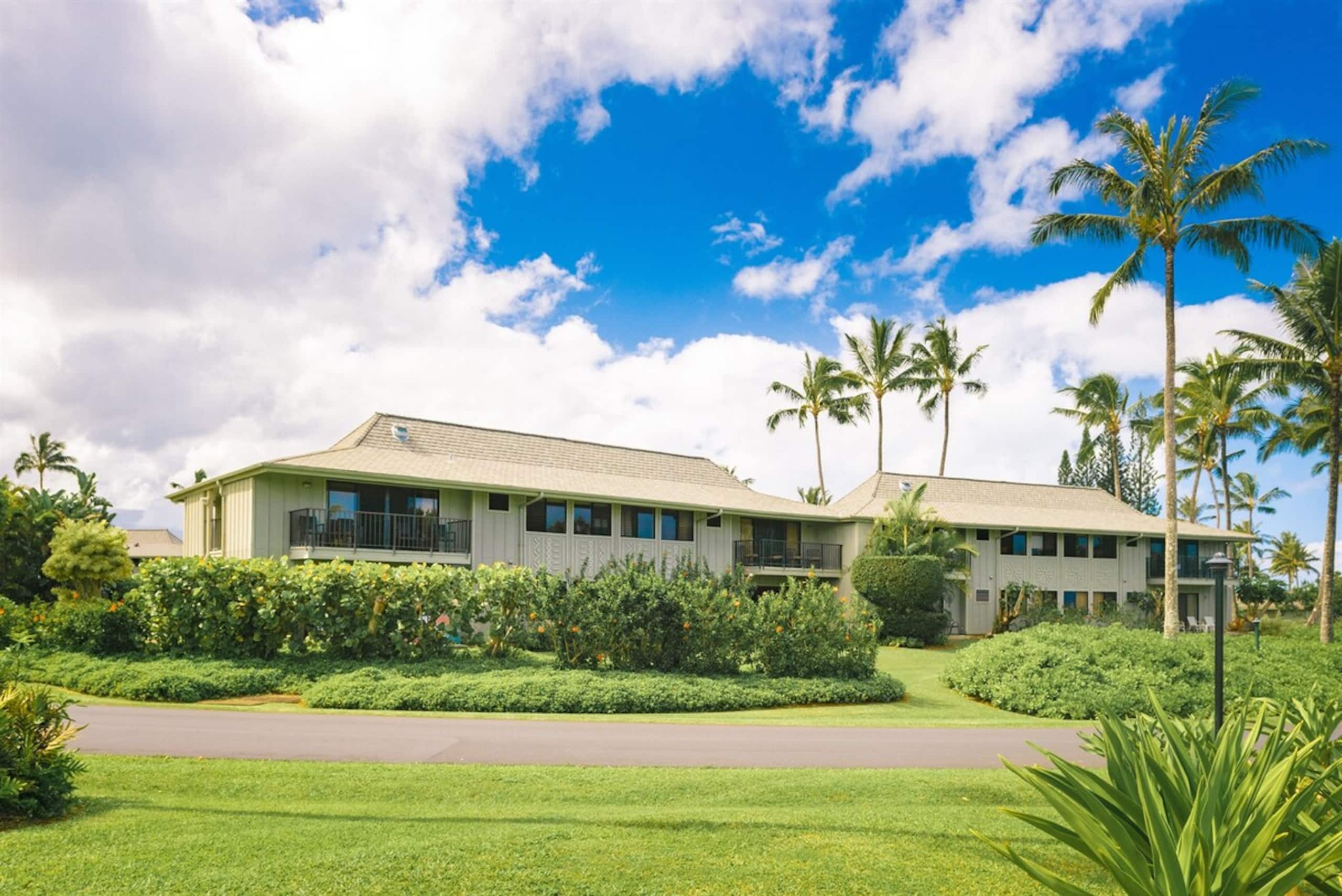 Romance & Luxury in Paradise Newly Appointed - Photo 13