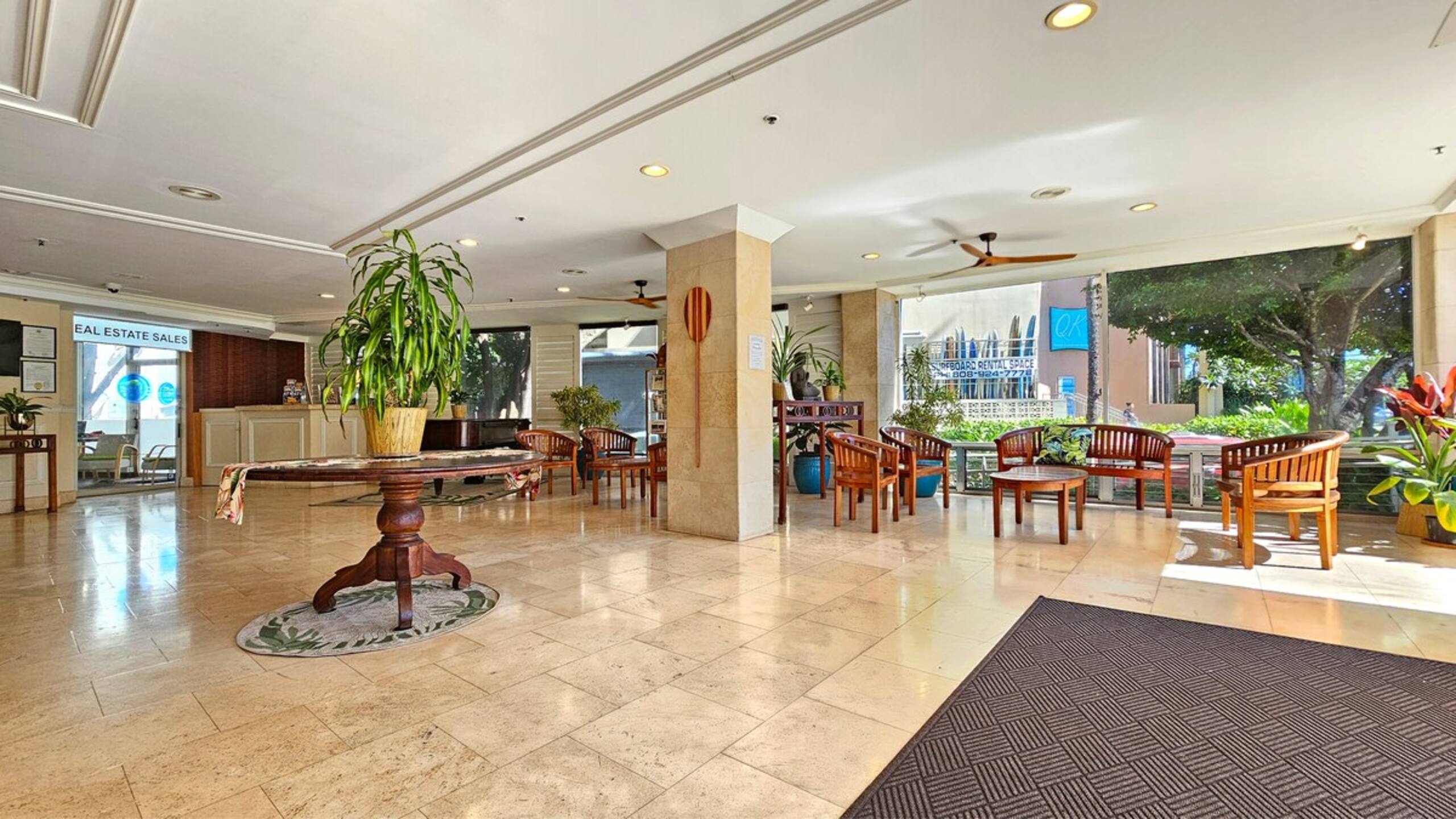 WG 712 Ocean & Diamond Head view w/ Open Balcony - Photo 11