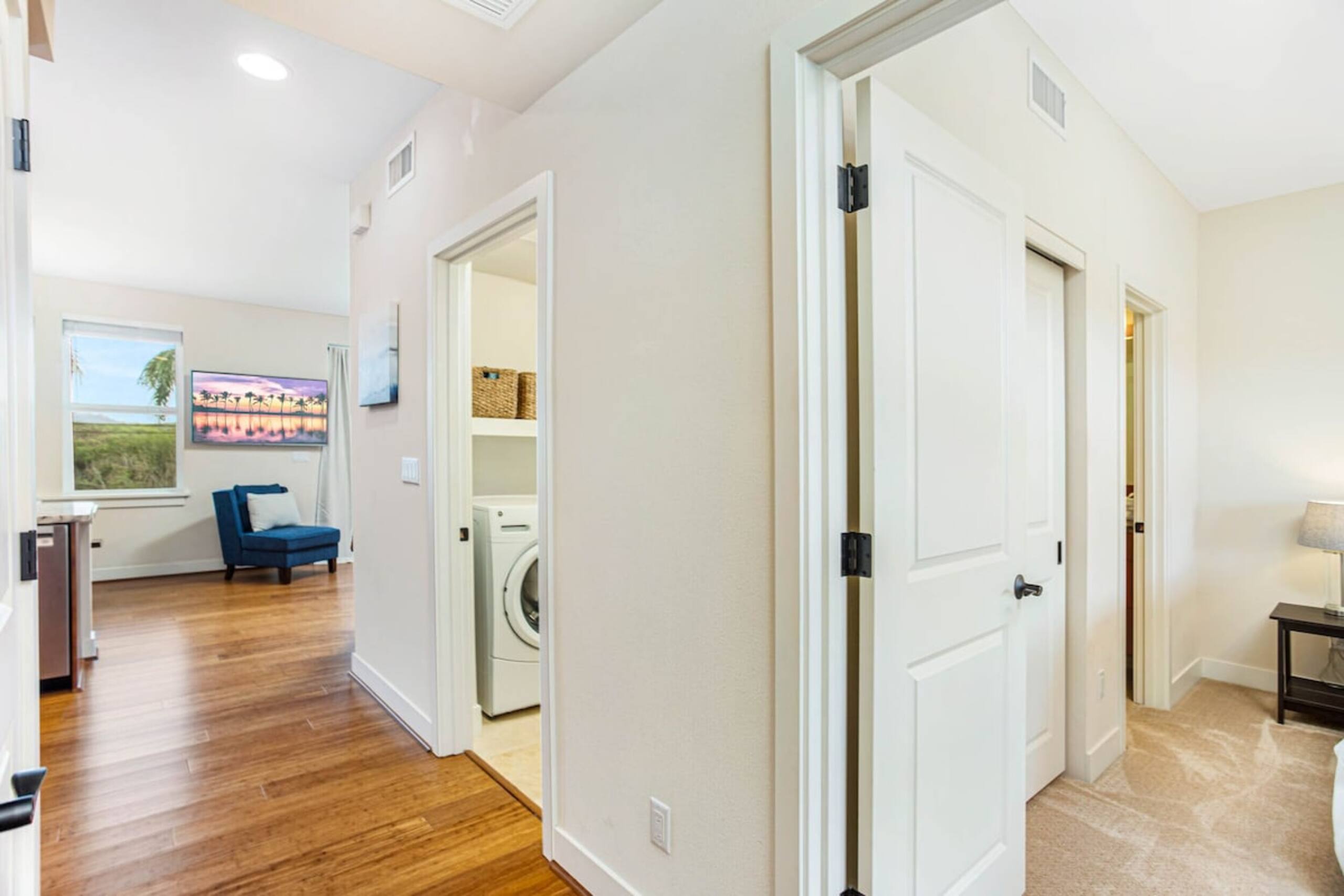 Walk to beach Spacious top floor townhome,AC+Pool - Photo 38