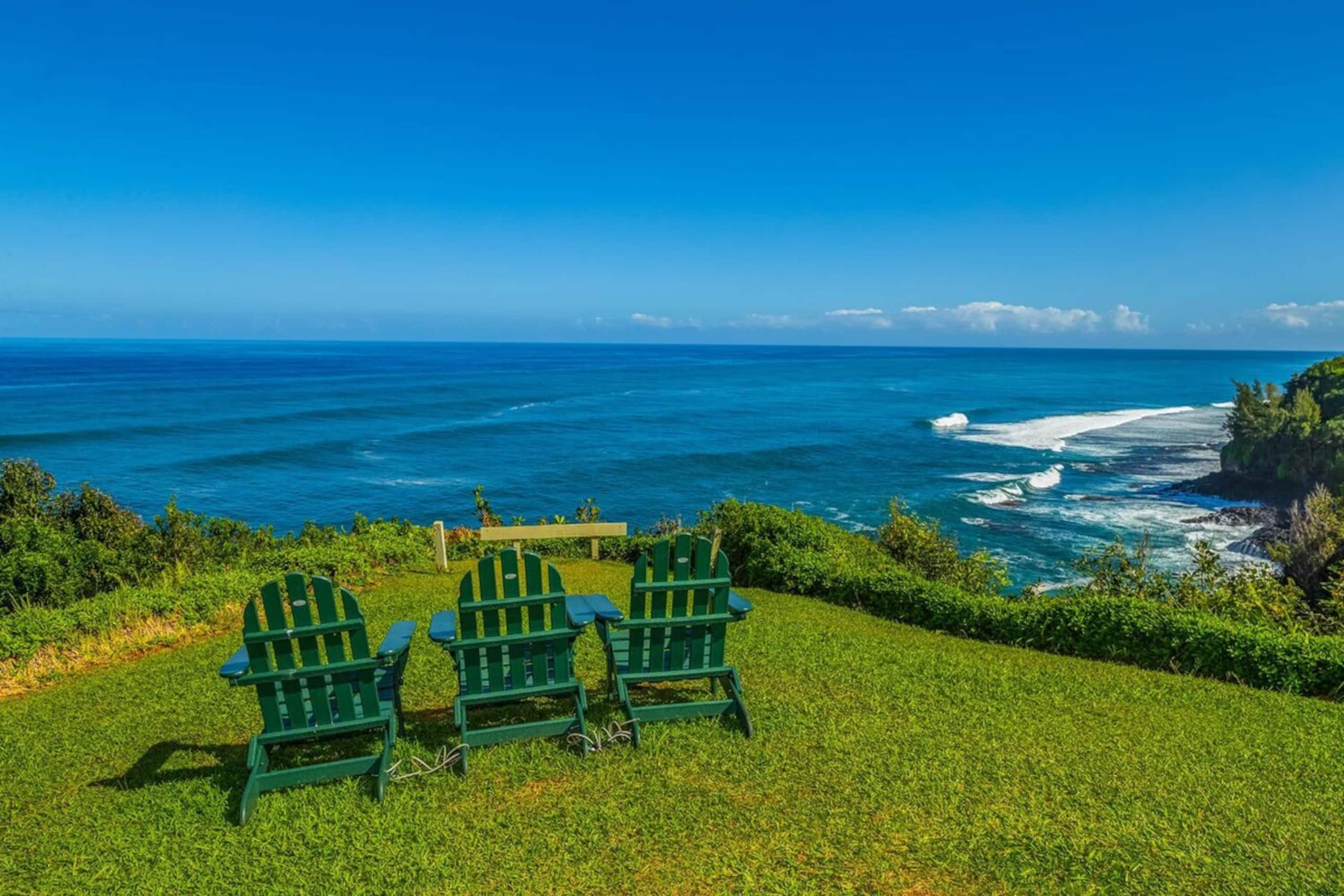 Oceanfront condo with incredible views - Photo 22