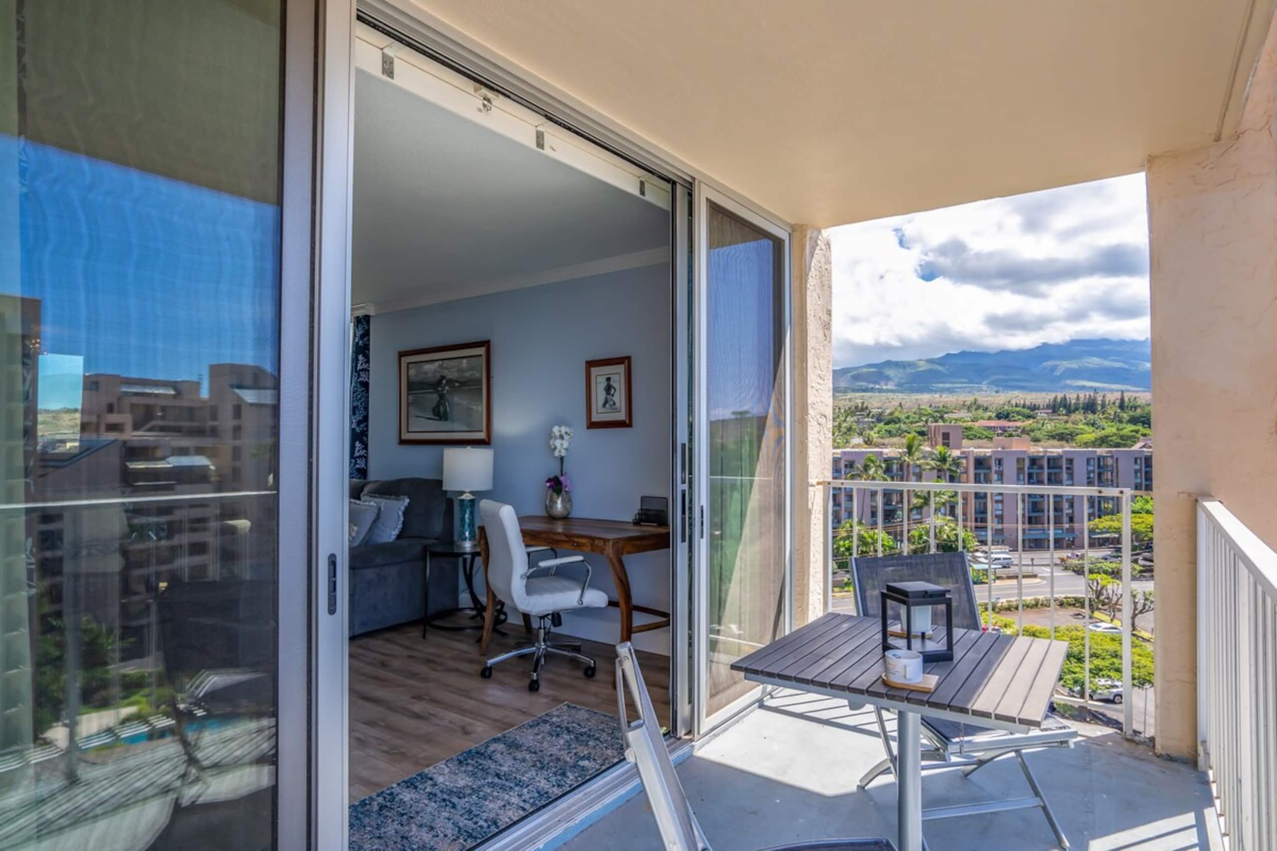 Beautifully 2-BR Oceanfront Condo - Photo 45