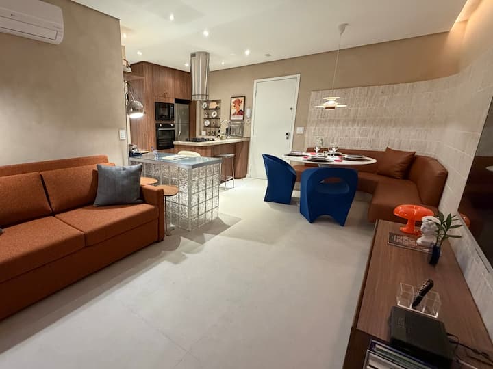 017 Flat Residence Service + 1 Bedroom + Pool+gym - São Paulo