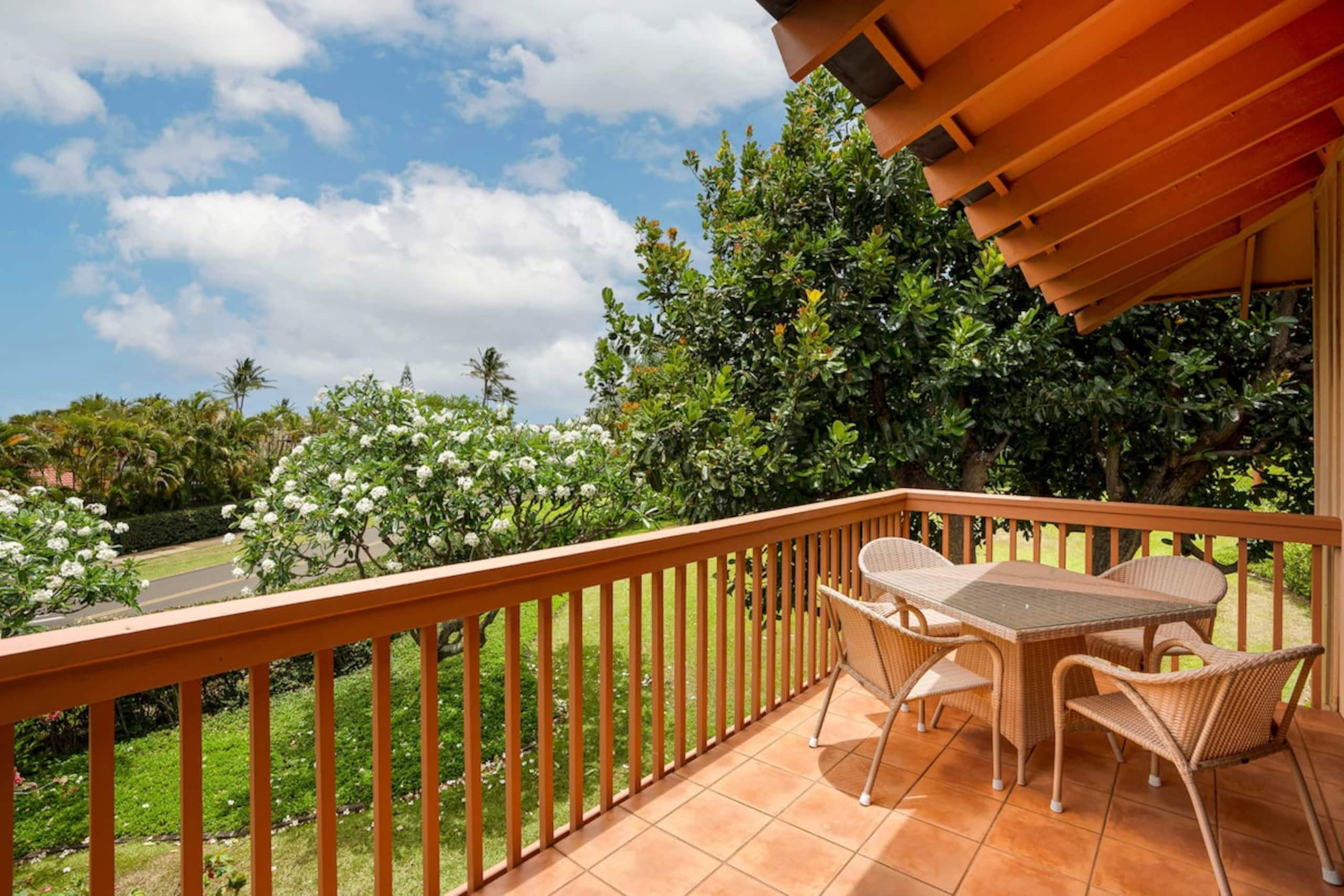 Poipu beachfront condo w/ lanai and pool access - Main photo
