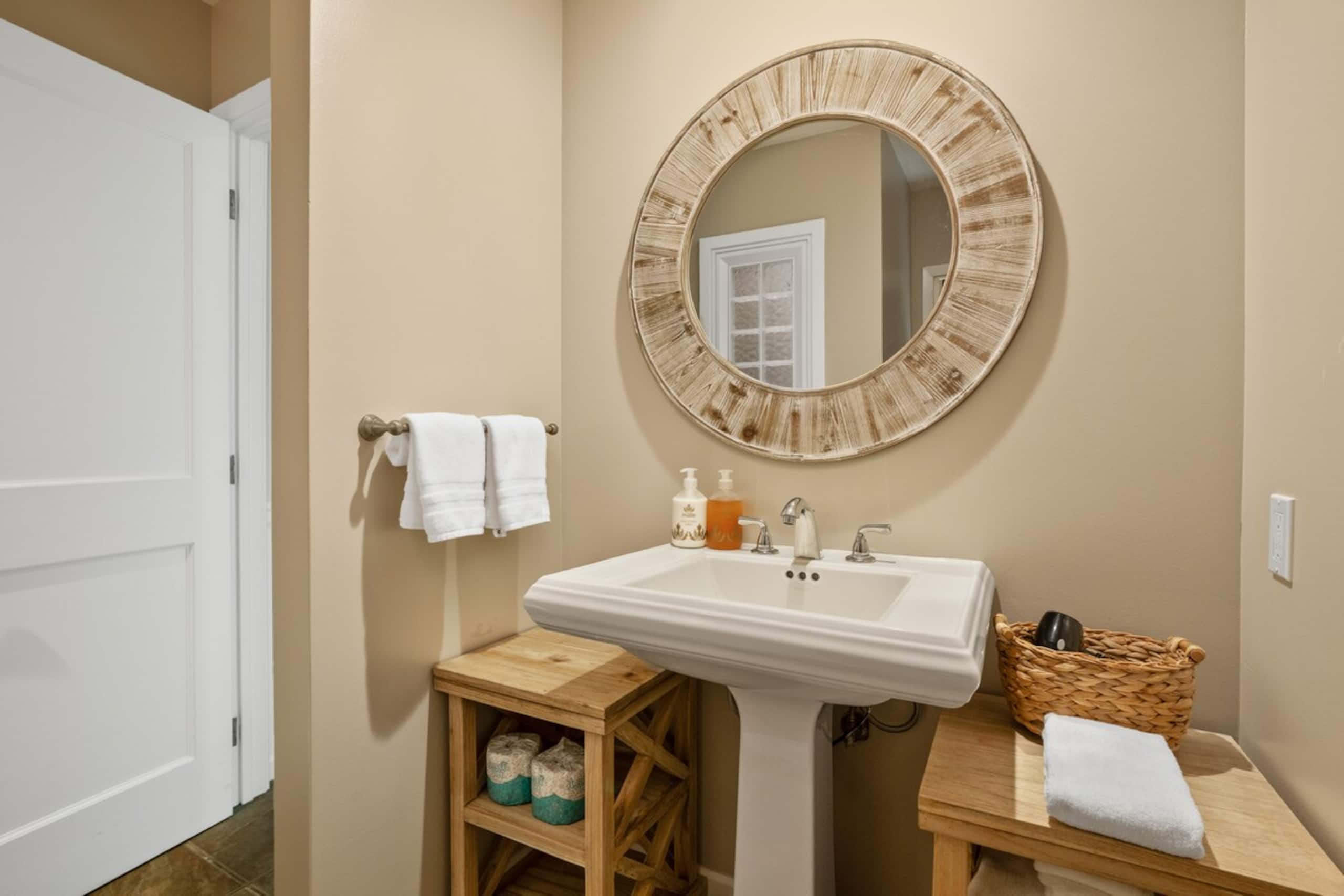 3BR Poipu home, 5min walk to beach - Photo 37