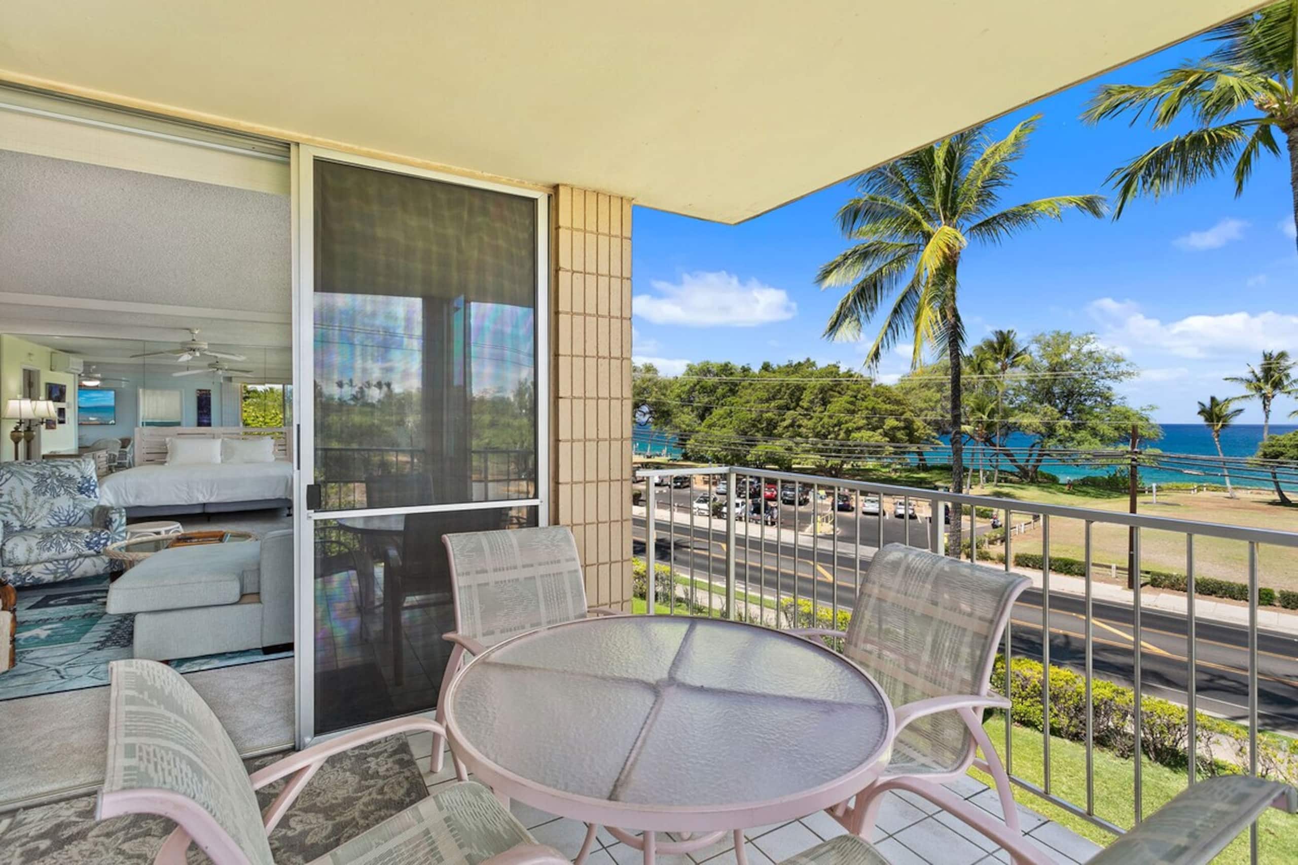 Haleakala Shores A-301, Panoramic Views, Split AC - Photo 6