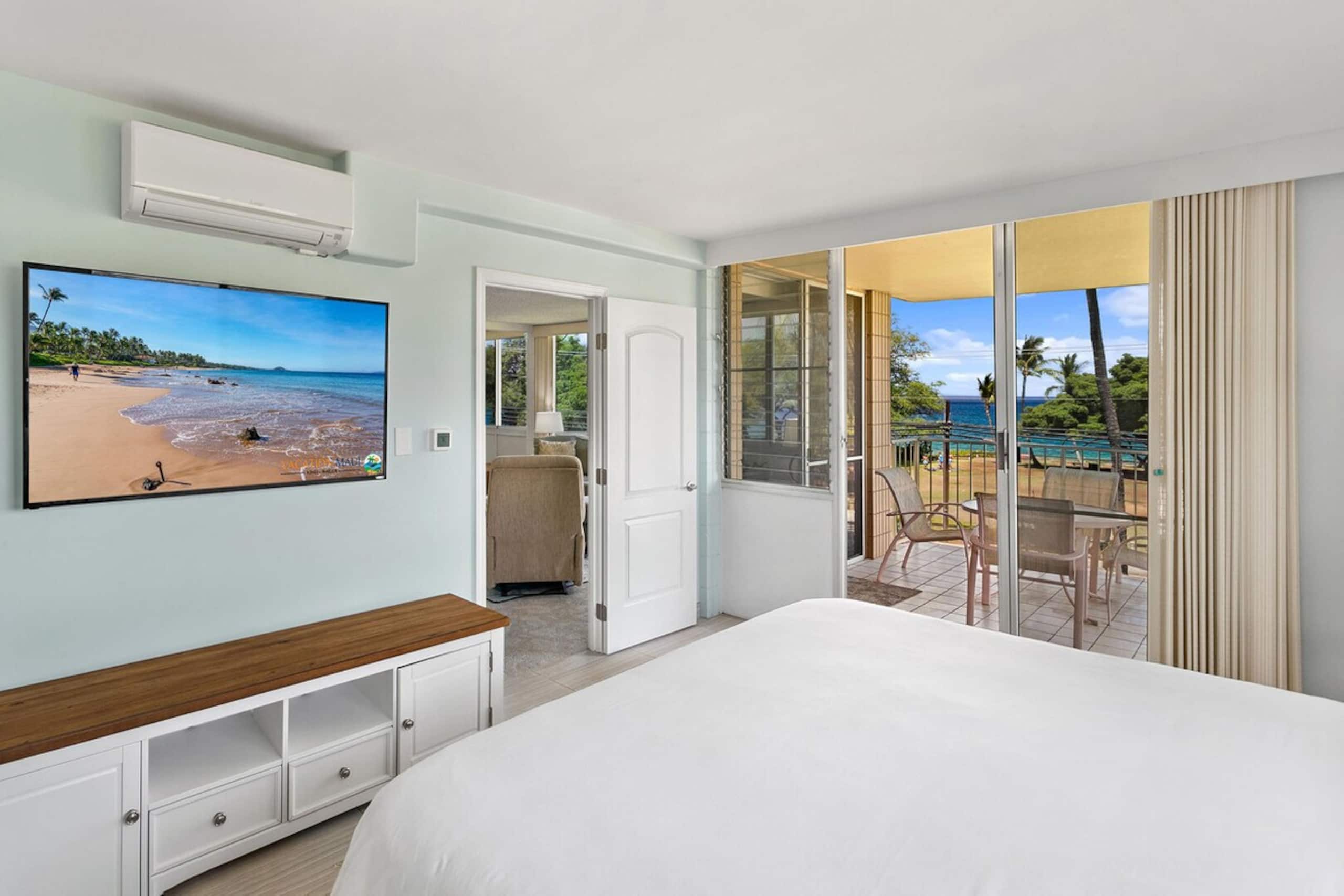 Haleakala Shores A-301, Panoramic Views, Split AC - Photo 14