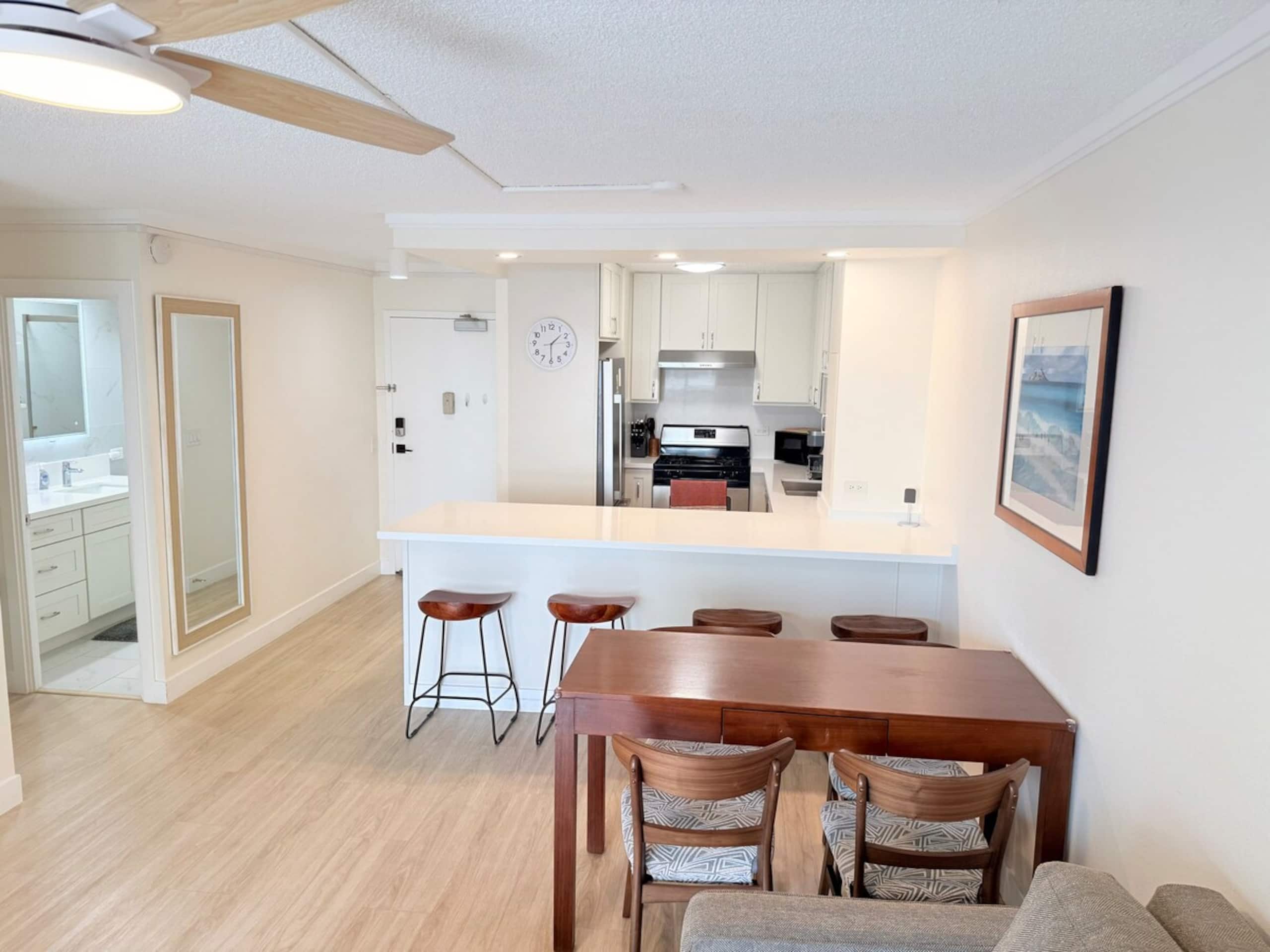 9A Cozy Waikiki 1BR, Steps to Beach, Ocean View - Photo 8