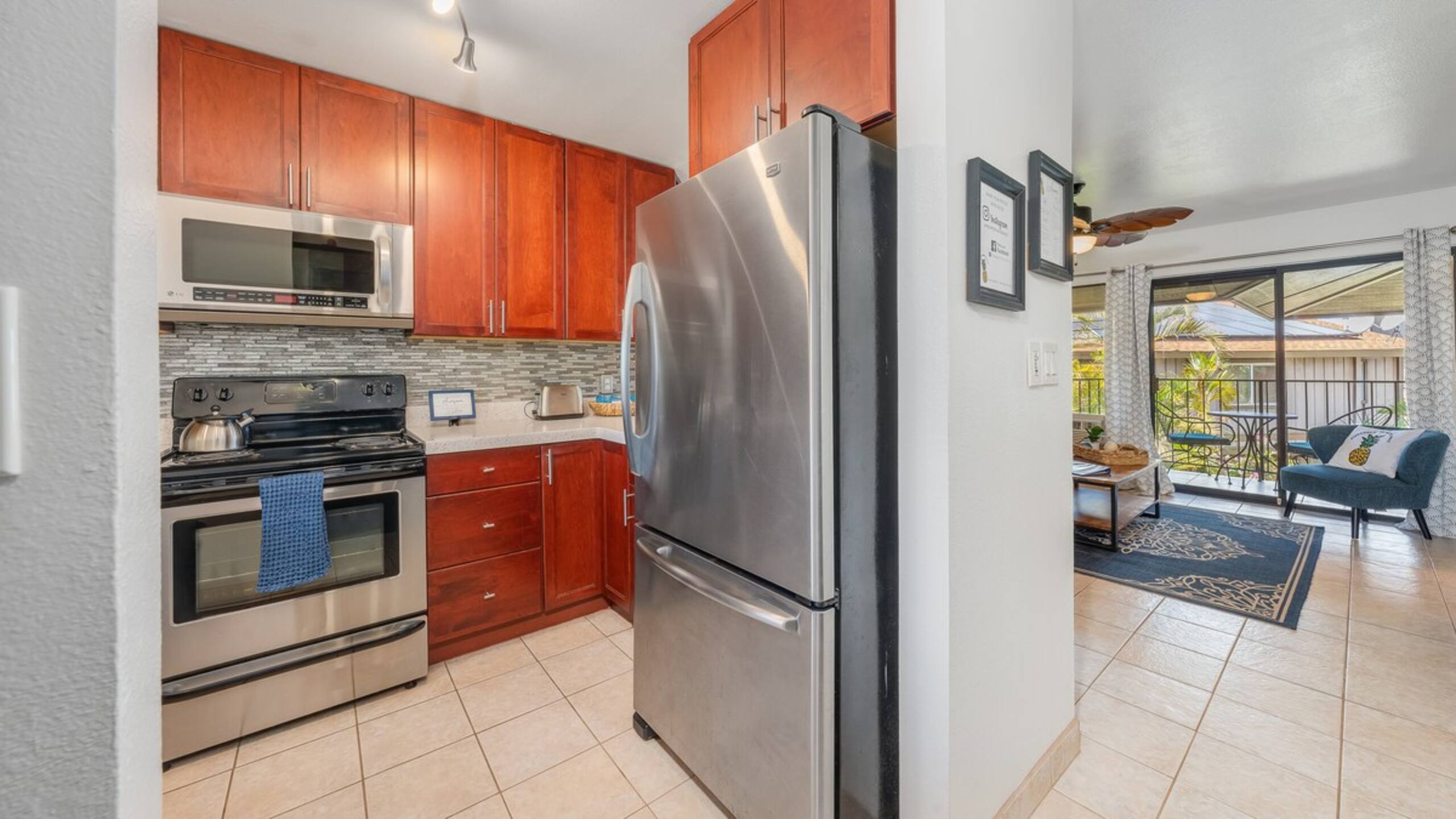 Sleeps 12 Ocean Views 4 BD/4BA 2 Reno Condos - Photo 21