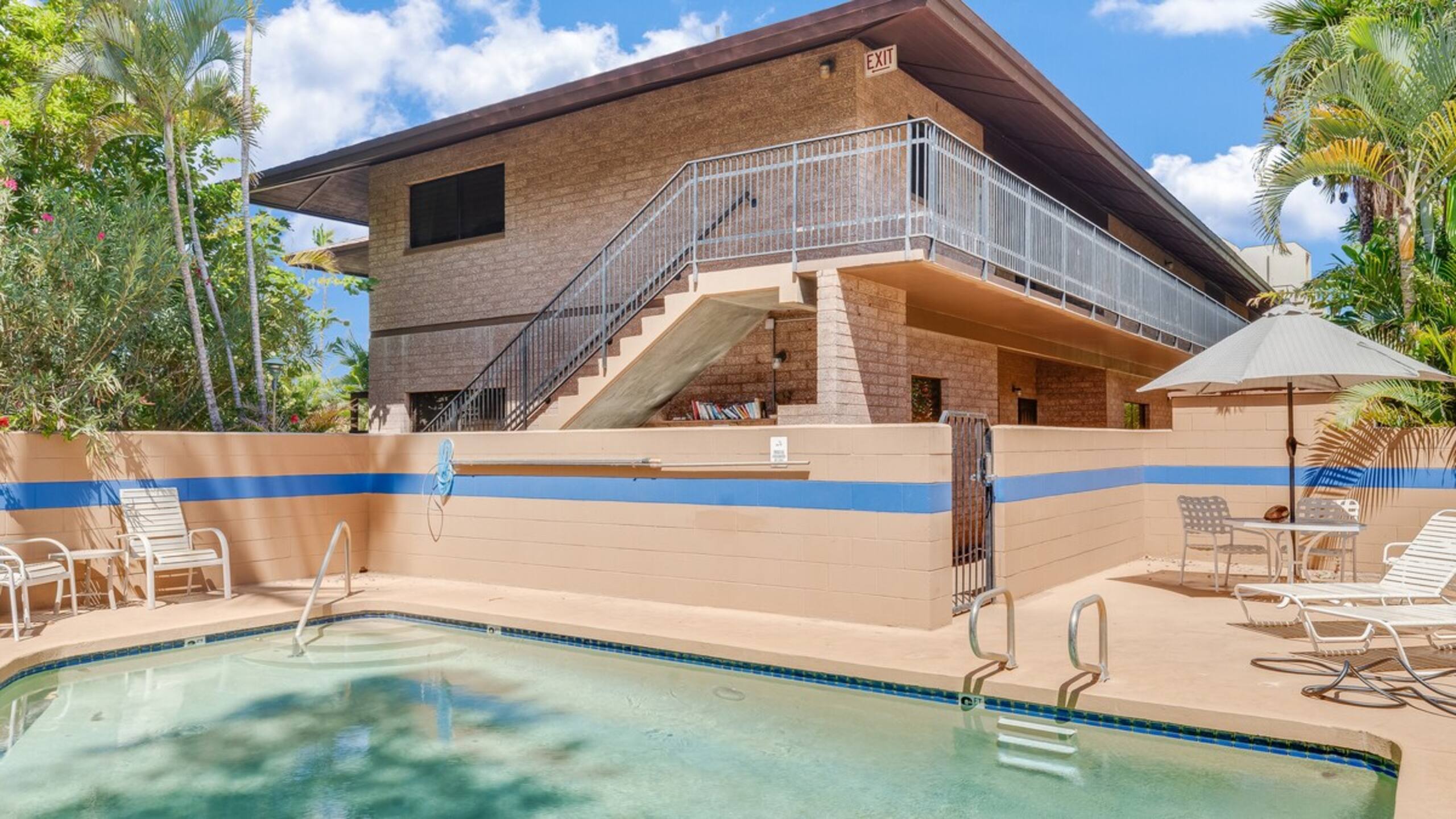 Sleeps 12 Ocean Views 4 BD/4BA 2 Reno Condos - Photo 71