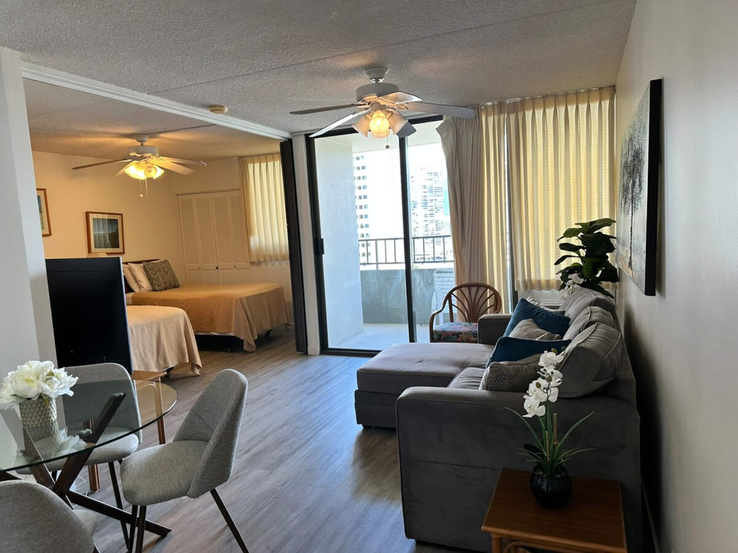 Waikiki Resort District - Photo 3