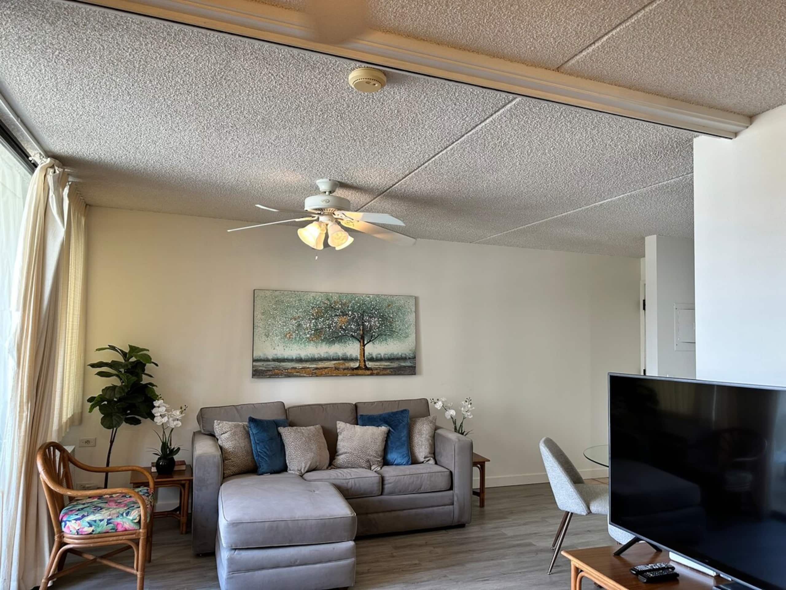 Waikiki Resort District - Photo 13