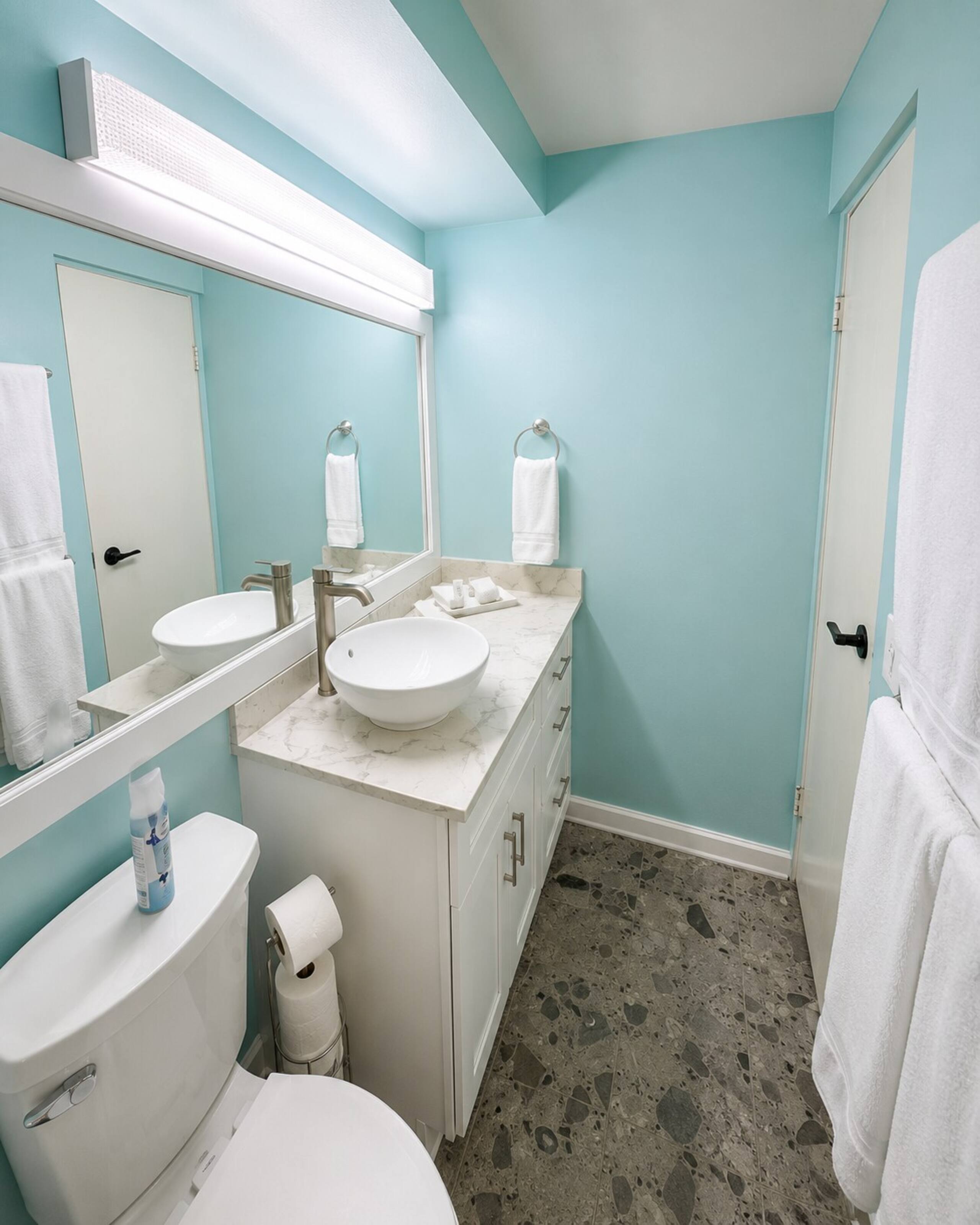 Stunning OceanView/Free Parking/Close to Beach - Photo 12