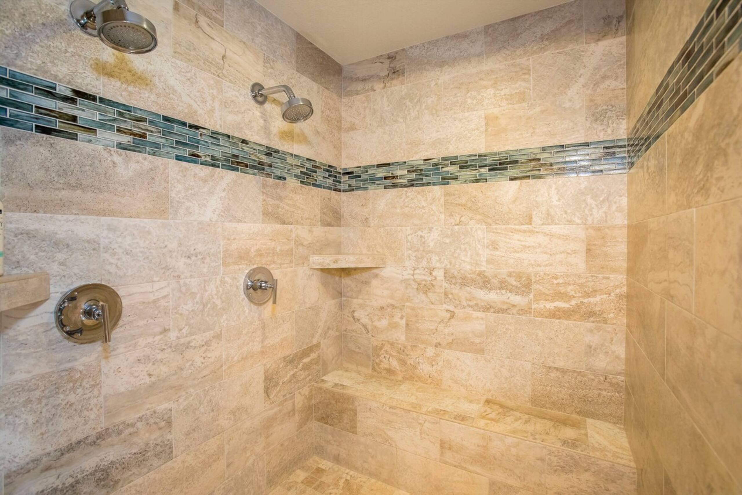 2BR Wailea condo w/ pool and Jacuzzi - Photo 19