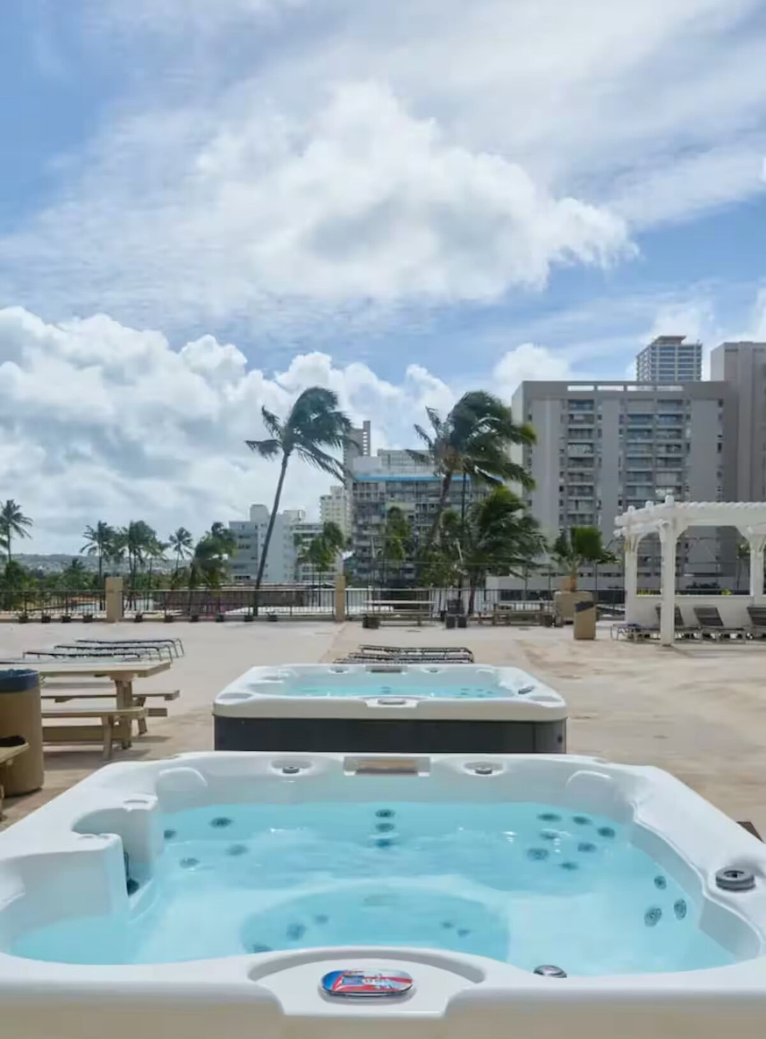 24 fl Studio- Oahu Oasis 1 King Bed - Photo 22