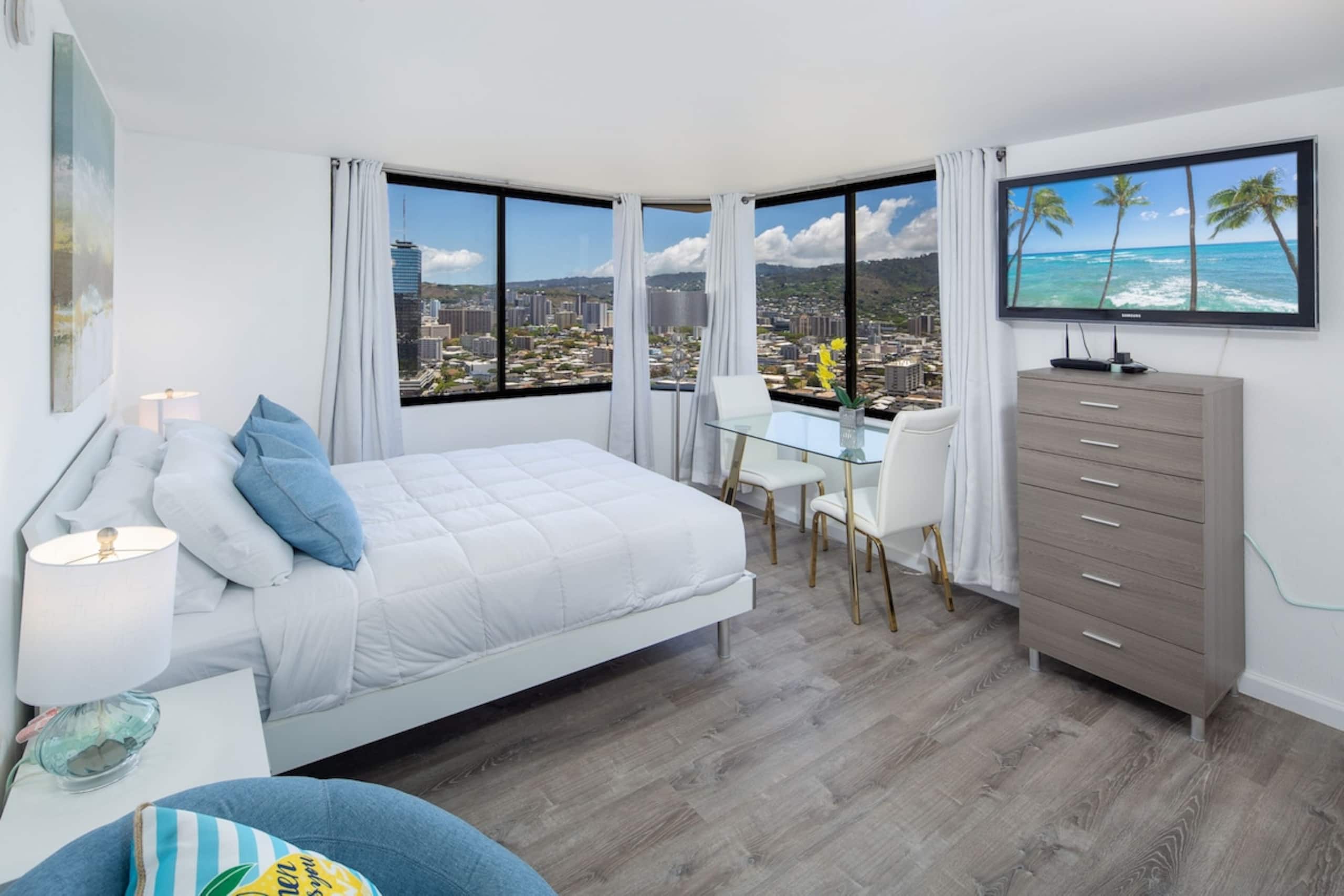 Upscale Designs High Floor Corner Unit Views - Photo 2