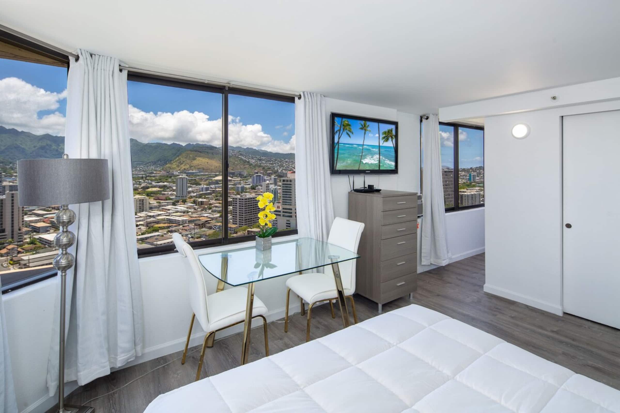 Upscale Designs High Floor Corner Unit Views - Photo 7
