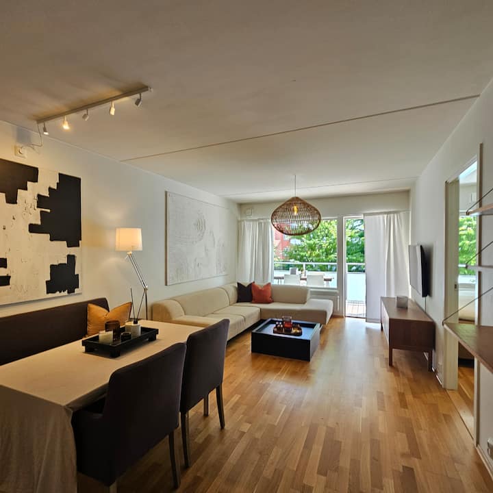 Modern 2br | Balcony, Parking & Rooftop - Oslo