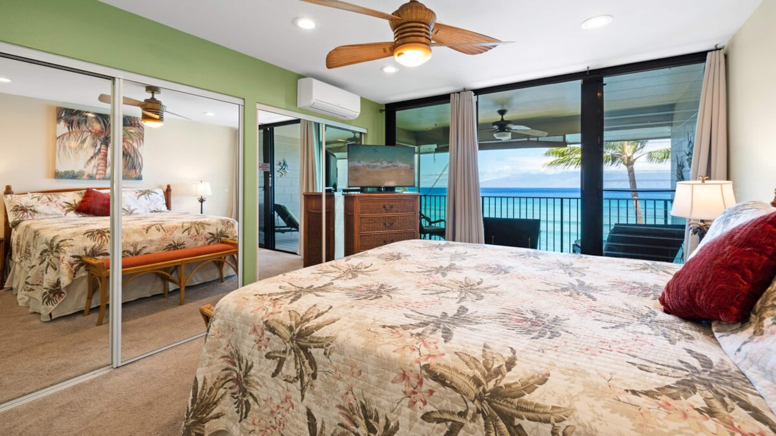 Stunning Oceanfront Sunsets for the entire family - Photo 29