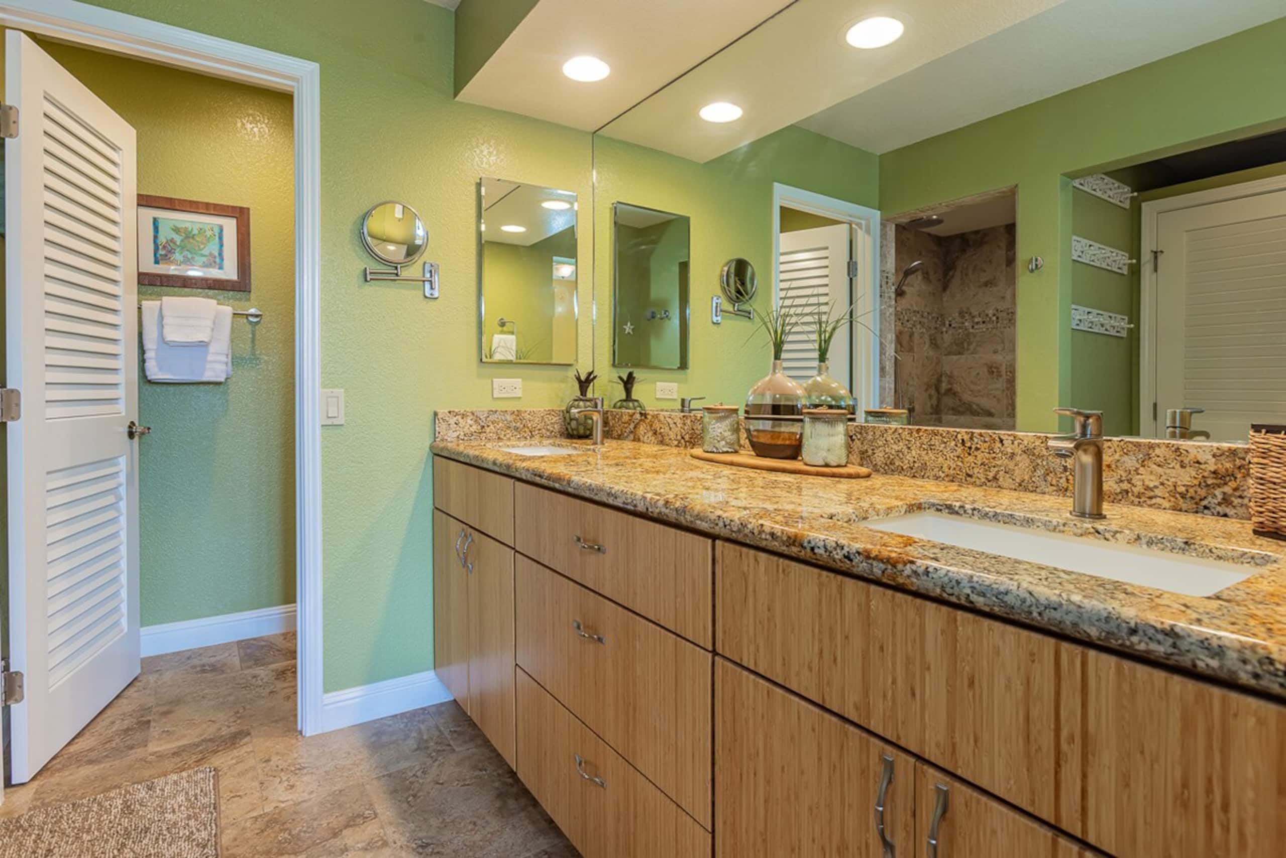 Wailea condo w/ pool, hot tub and lanai - Photo 25