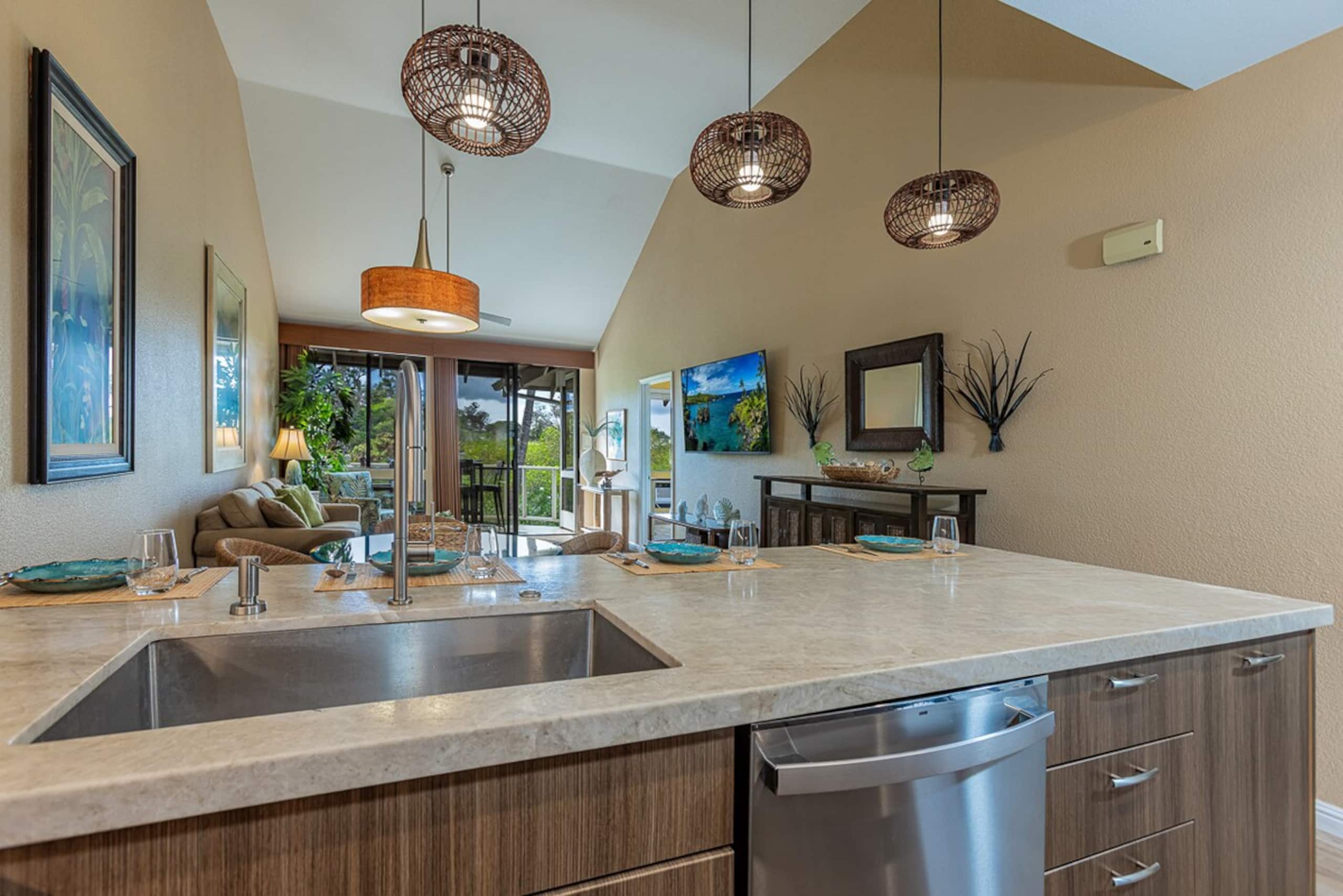 Wailea condo w/ pool, hot tub and lanai - Photo 6