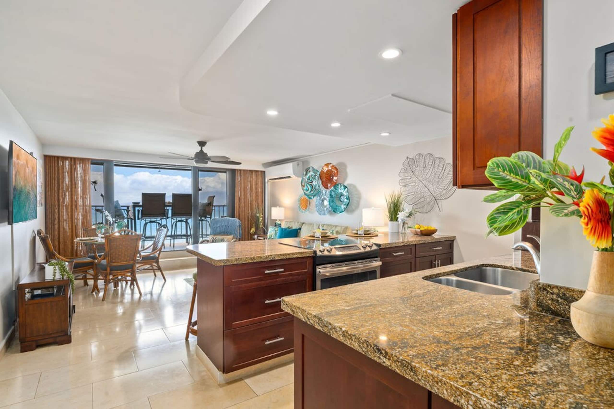 Top Notch Condo w/ AC - Photo 6