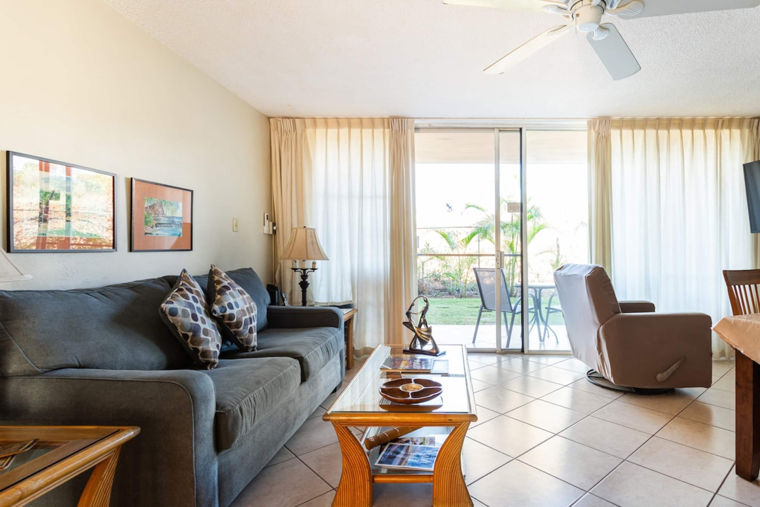 Affordable Maui Accommod. in a HOTEL Zoned Resort - Photo 4