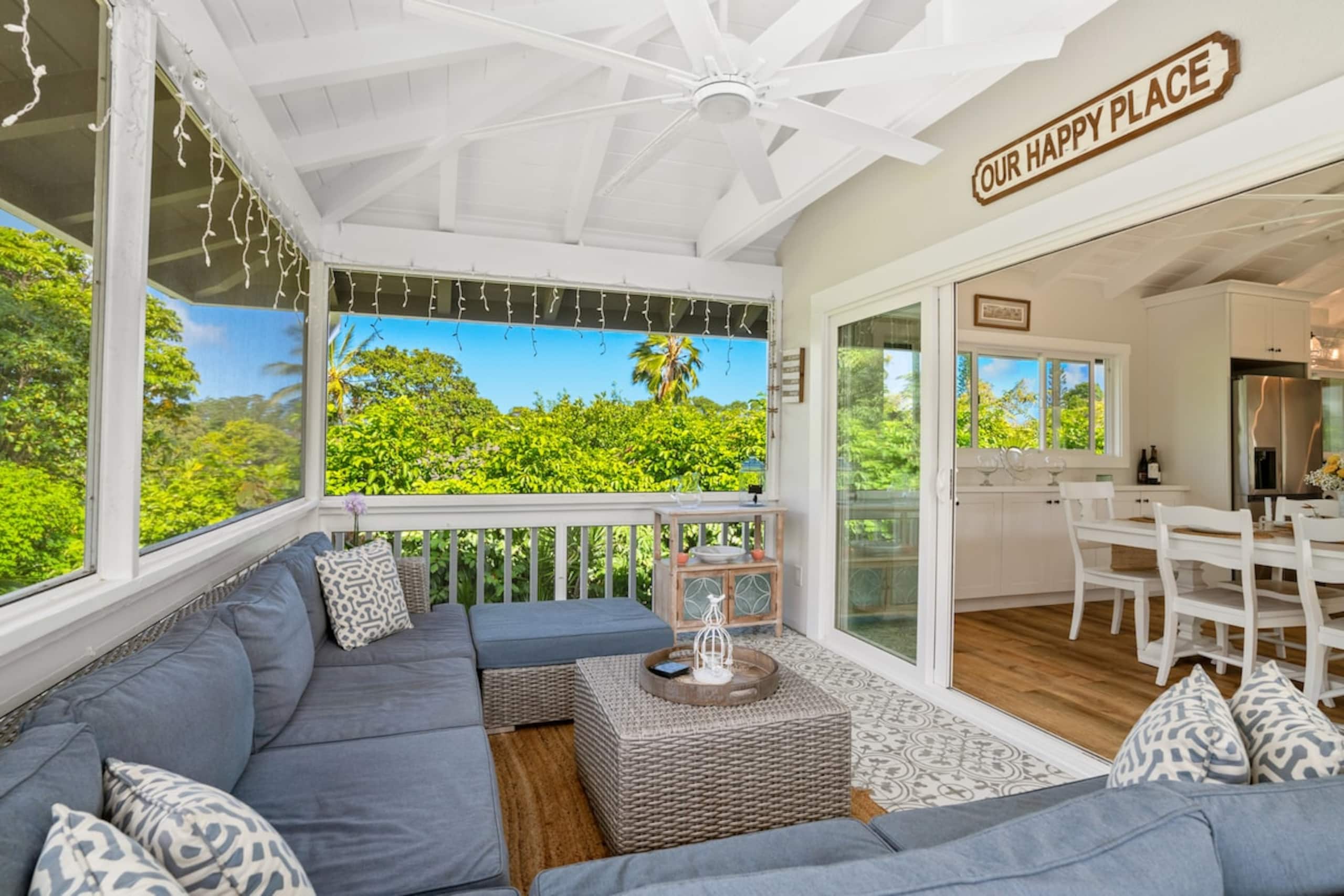 Perfect Private Getaway Minutes to Hanalei Bay - Photo 9
