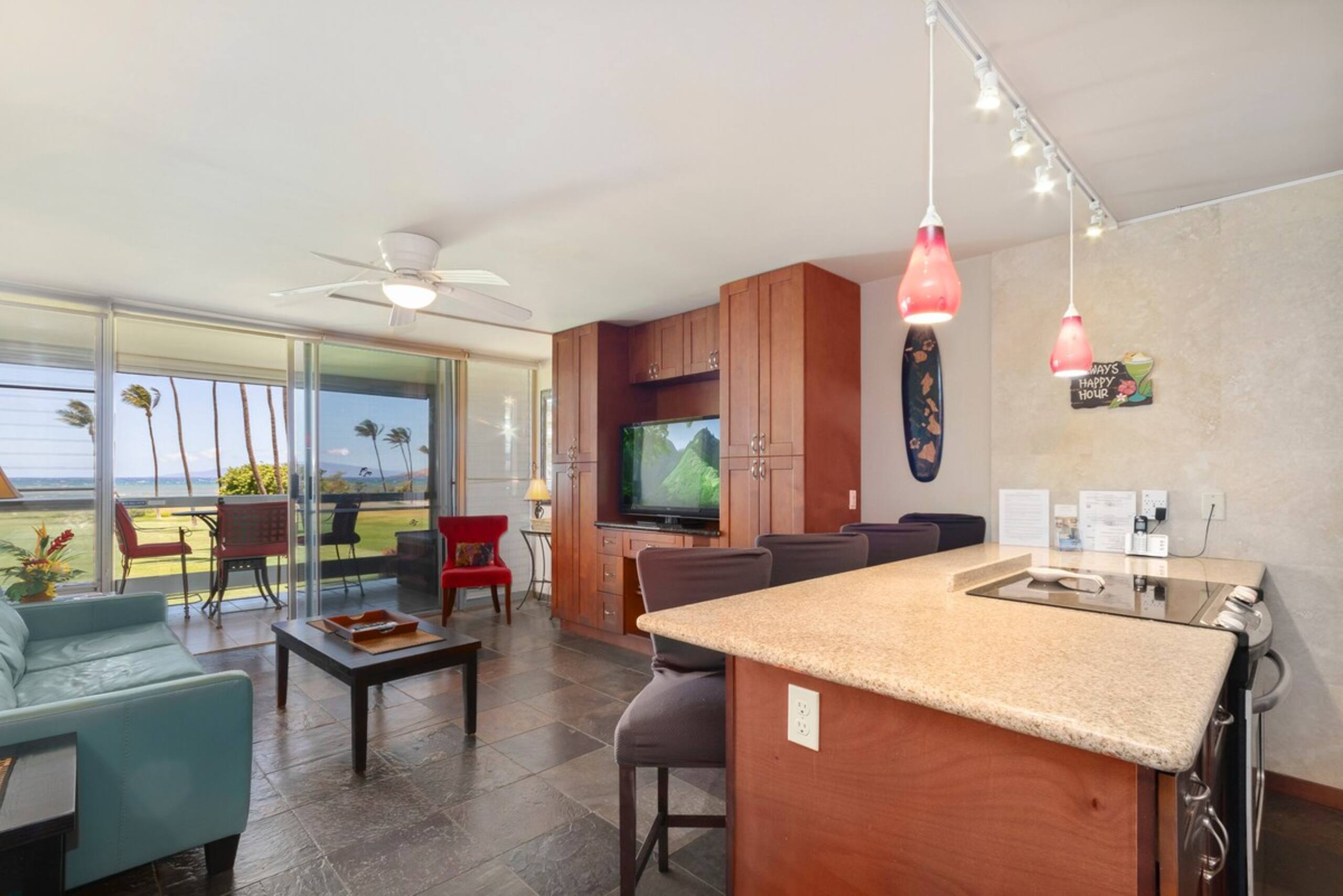 Panoramic Ocean View Fully Renovated A/C LEI203 - Photo 9
