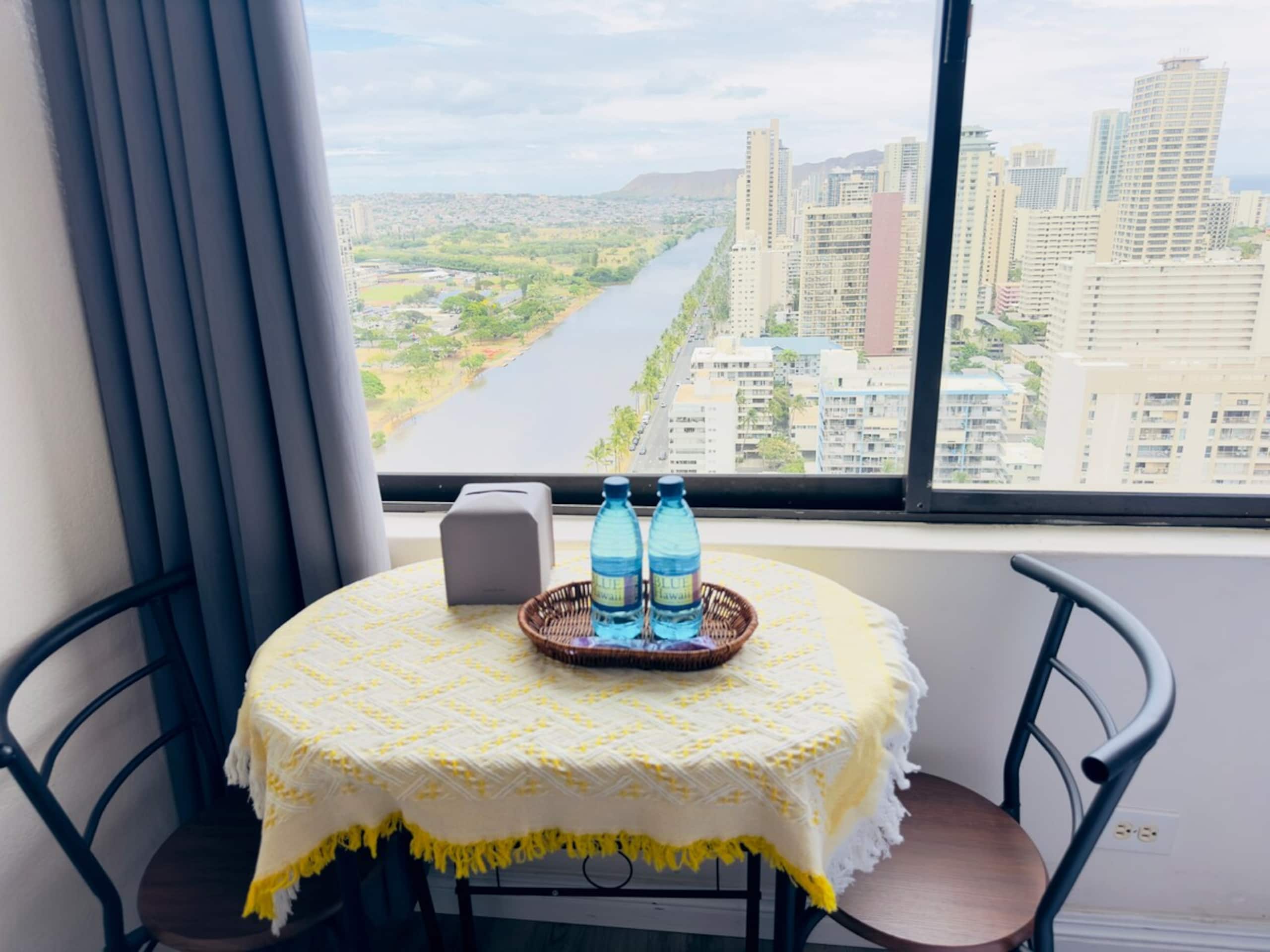 Ocean View Lovely Studio in Waikiki on the 32nd FL - Photo 4