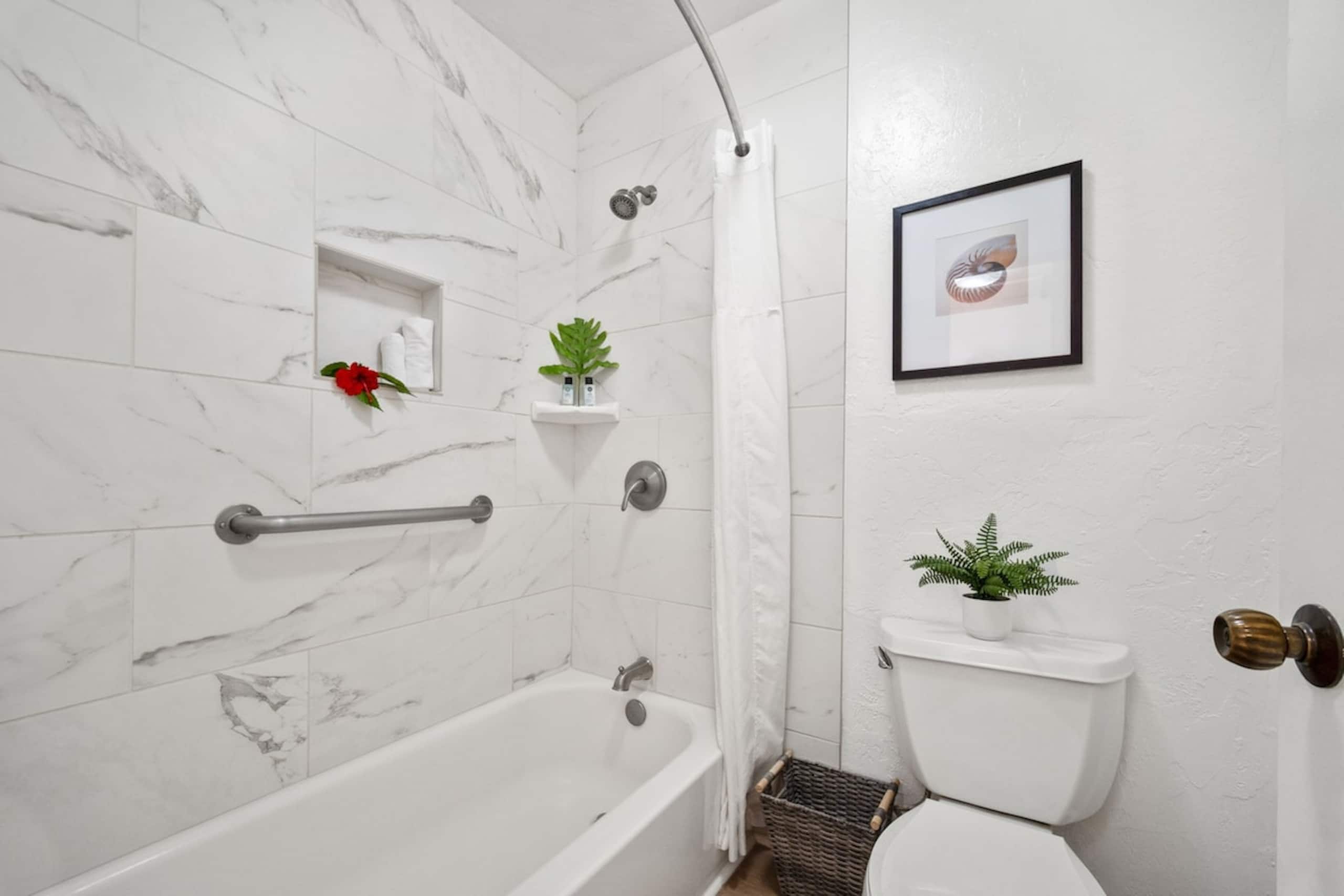 New Remodeled Kuaui Escape! 1/1  with WiFi, AC - Photo 21