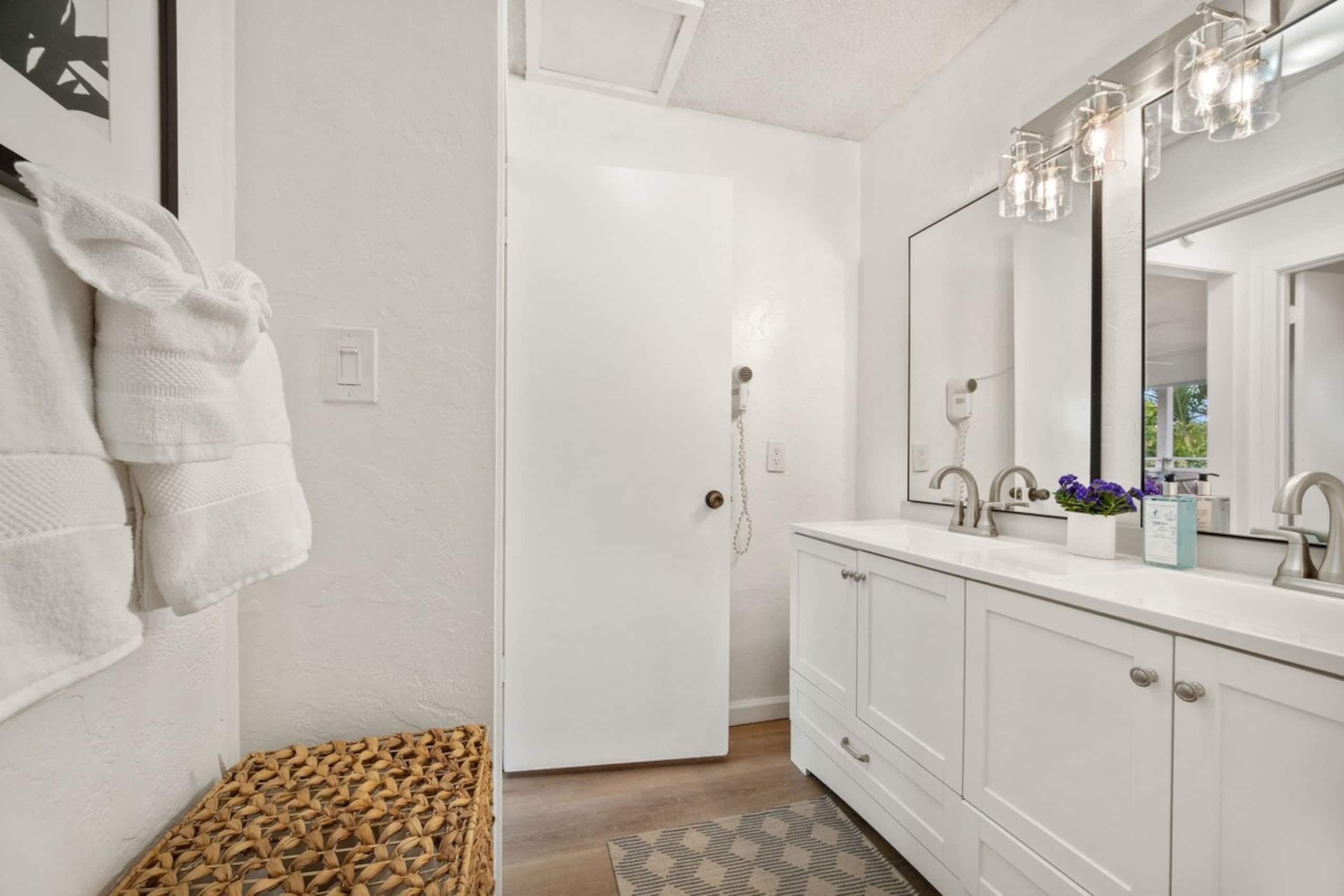 New Remodeled Kuaui Escape! 1/1  with WiFi, AC - Photo 22