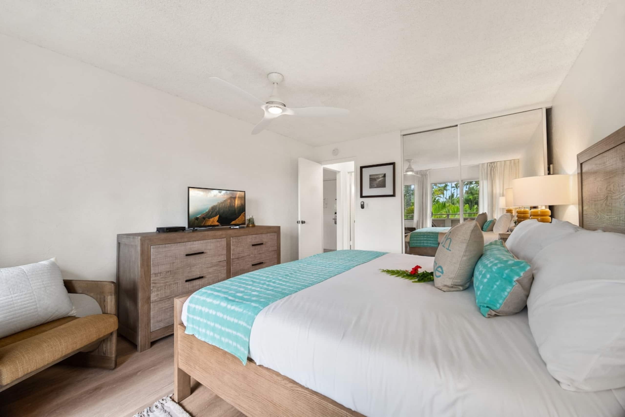 New Remodeled Kuaui Escape! 1/1  with WiFi, AC - Photo 17