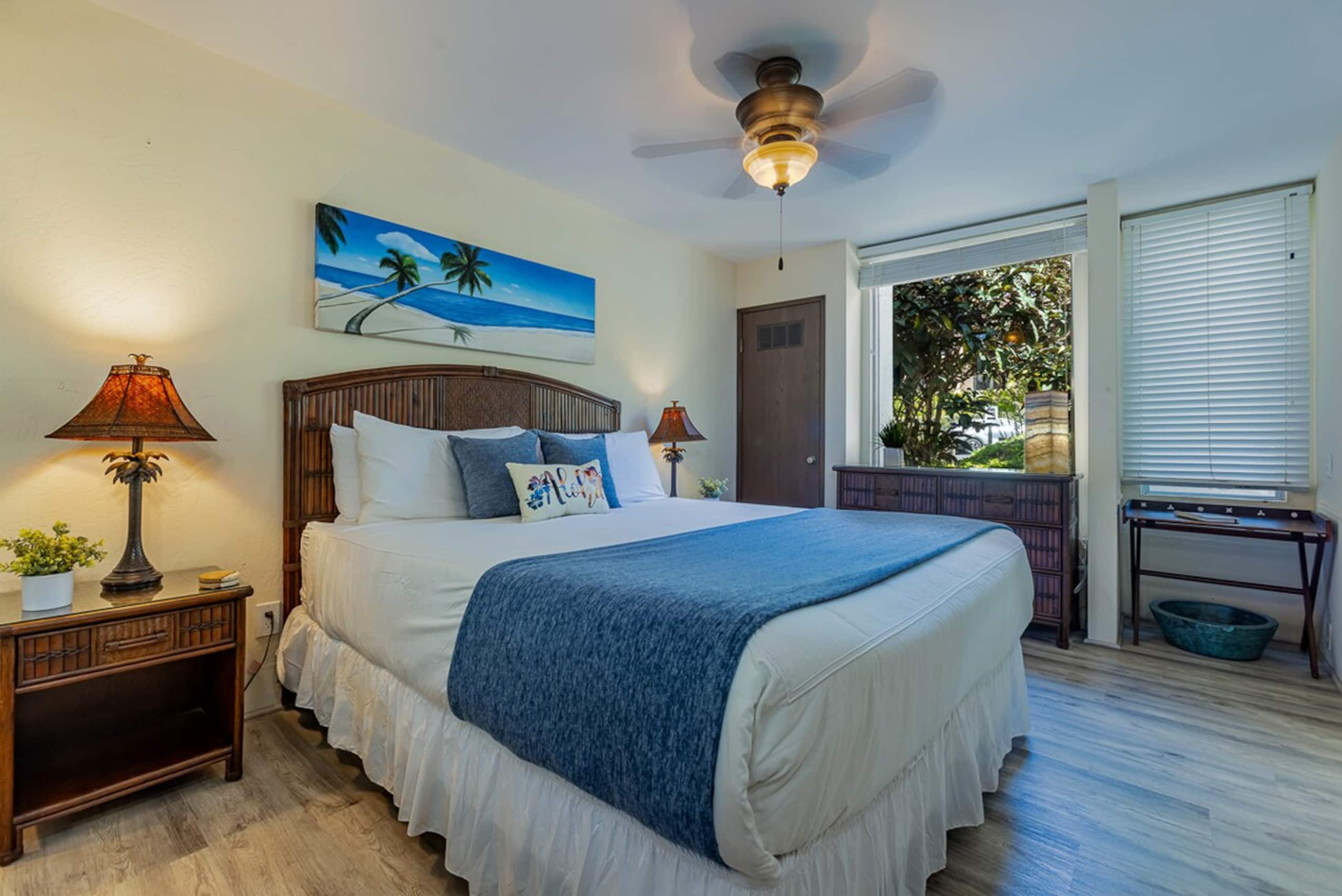 Ocean views and sunset lanai, steps to beach - Photo 6