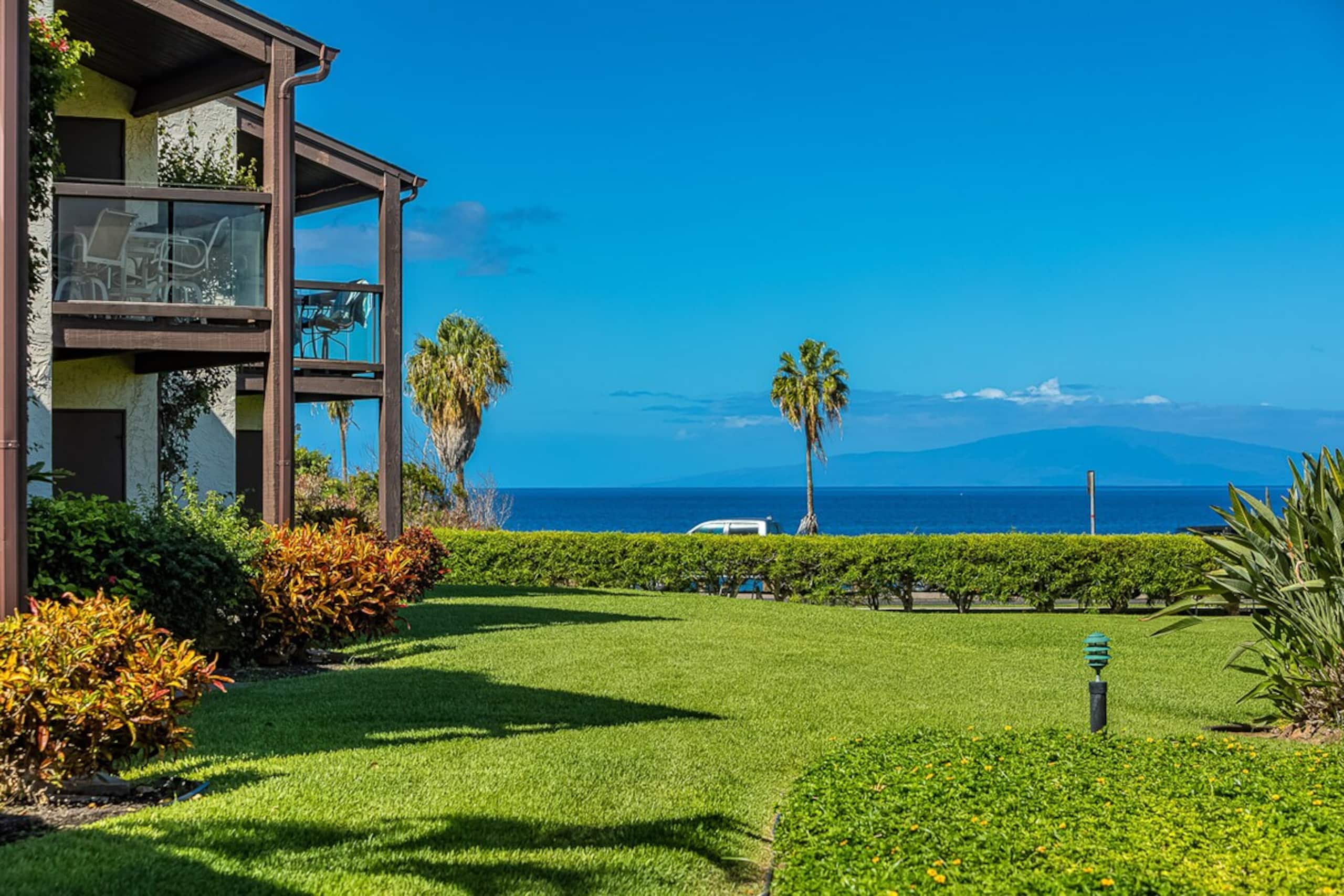Ocean views and sunset lanai, steps to beach - Photo 50
