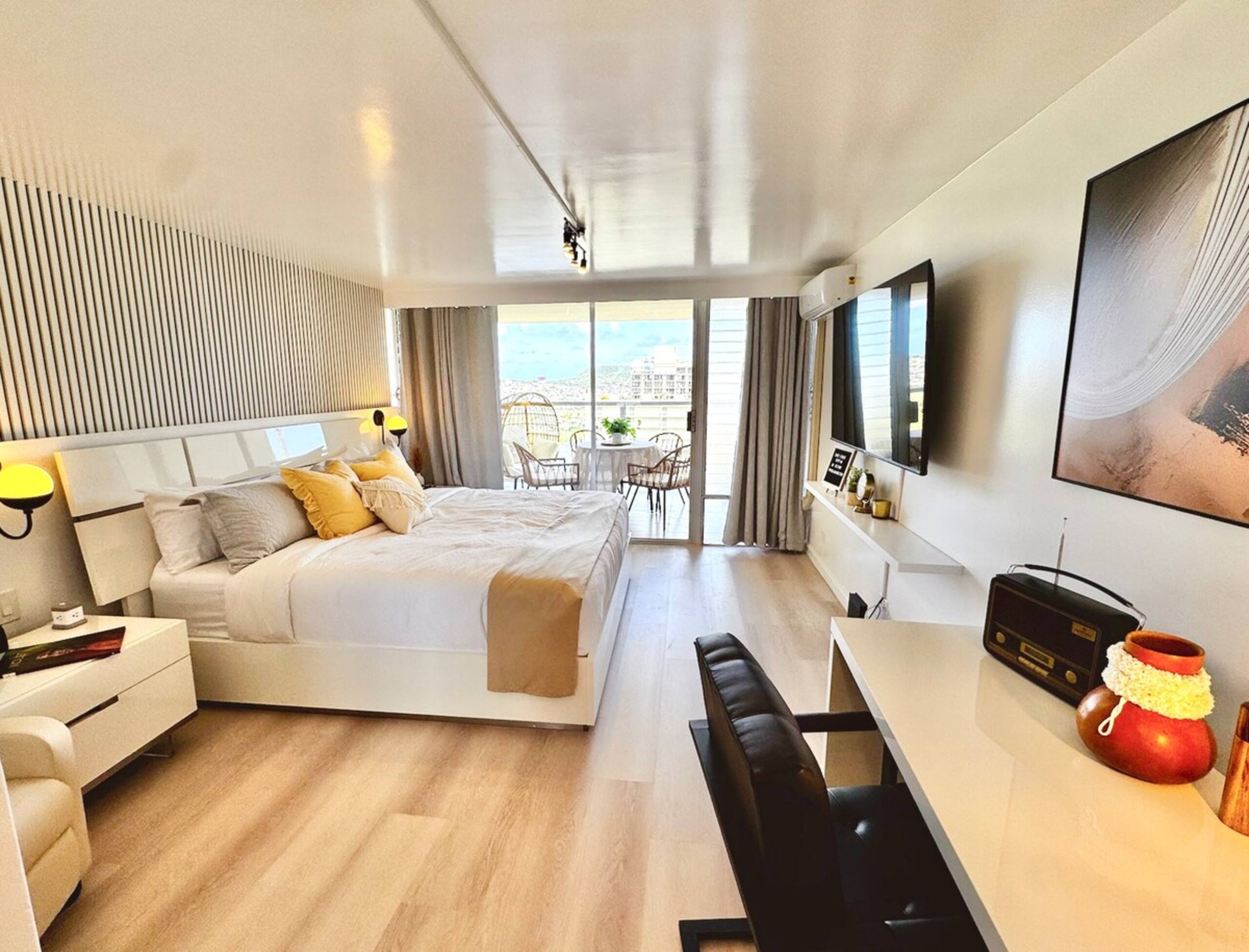 27th floor Diamondhead Oasis-Jacuzzi/Lanai NEW - Photo 55