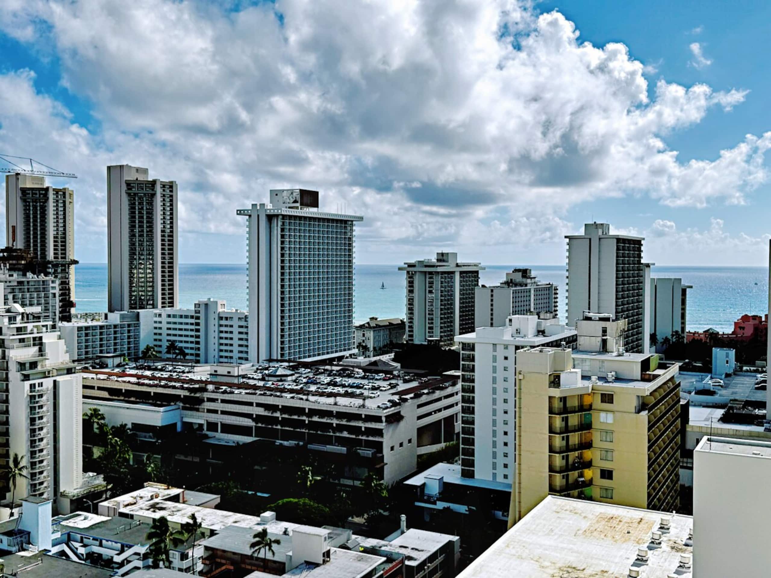 27th floor Diamondhead Oasis-Jacuzzi/Lanai NEW - Photo 61