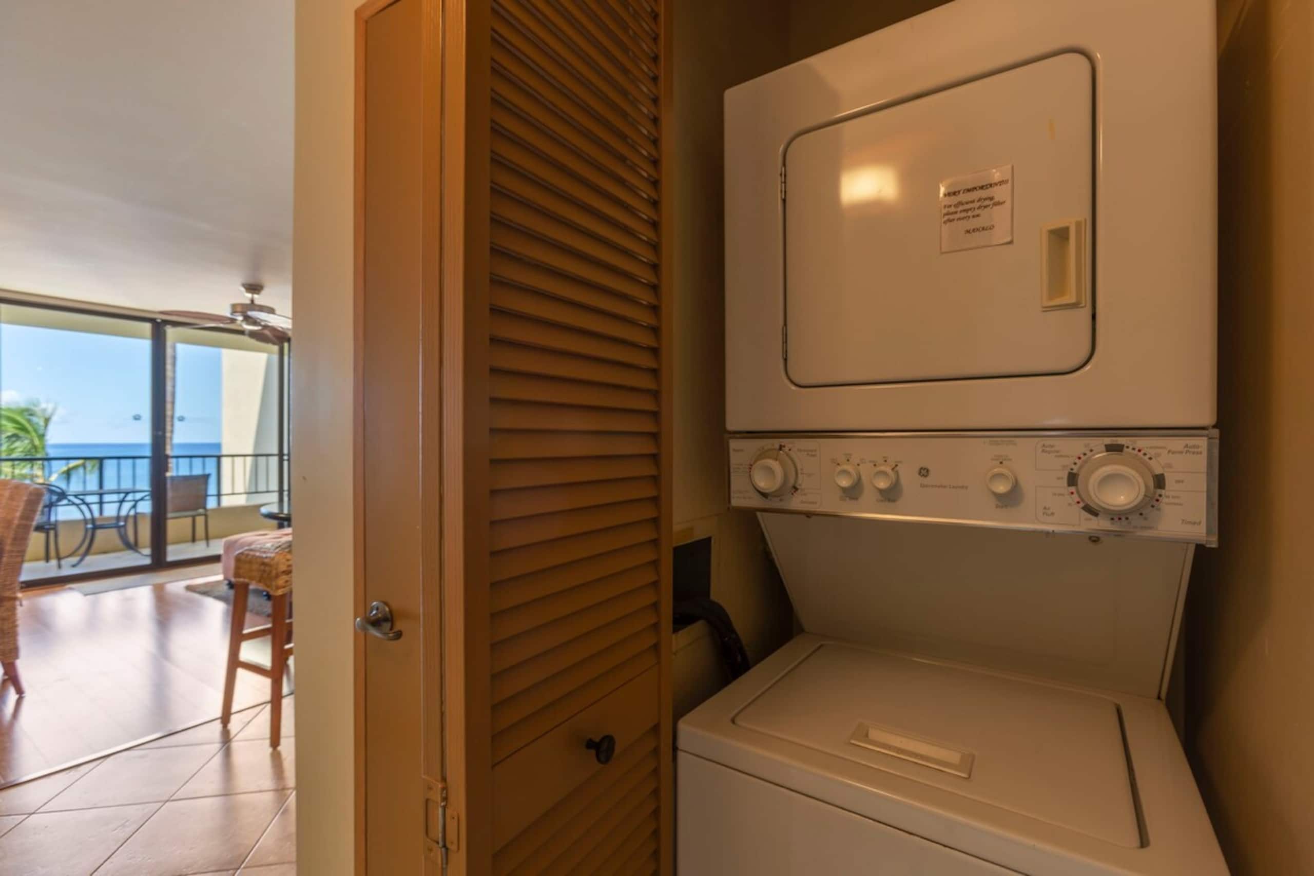 Updated Oceanfront condo, AC, 6 mile sandy beach - Photo 30