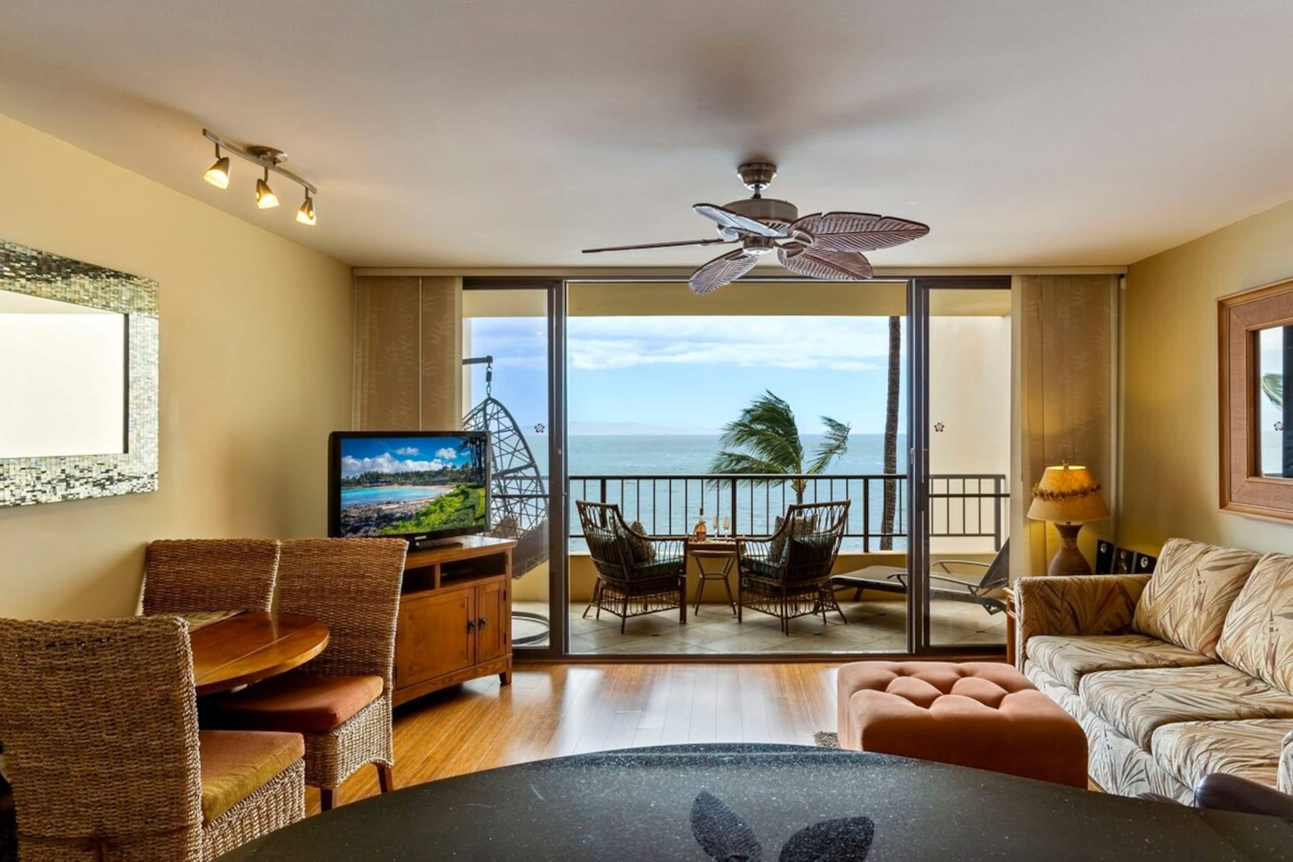 Updated Oceanfront condo, AC, 6 mile sandy beach - Photo 4