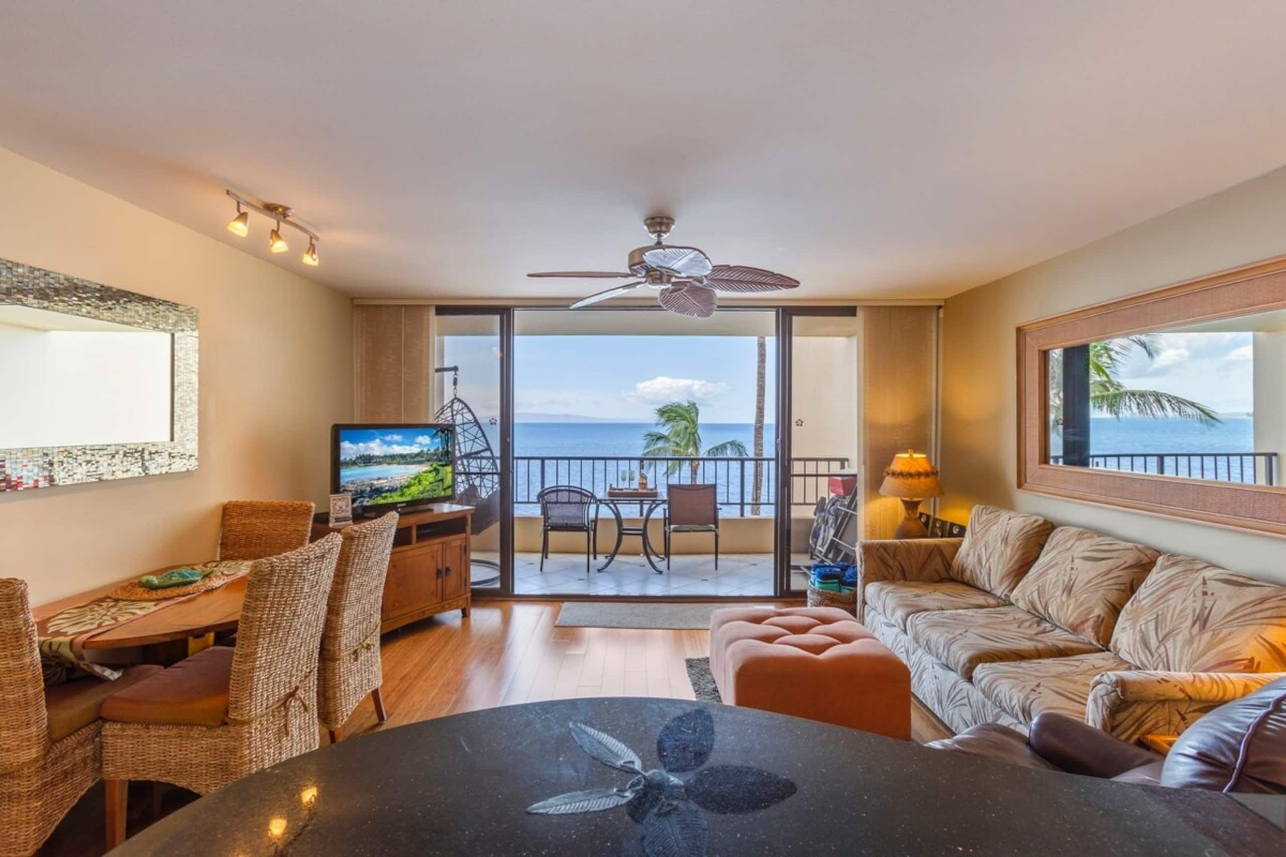 Updated Oceanfront condo, AC, 6 mile sandy beach - Photo 20