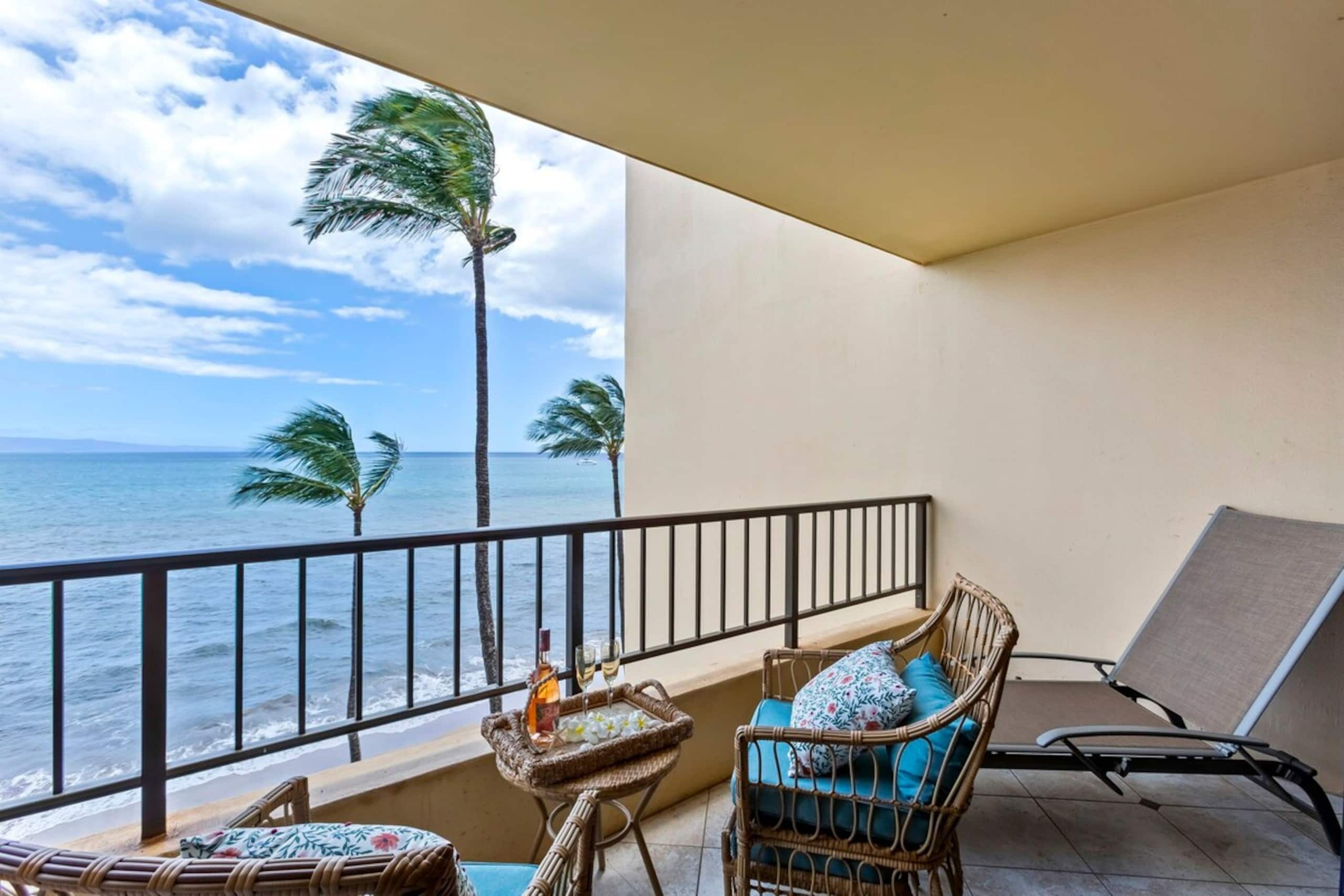 Updated Oceanfront condo, AC, 6 mile sandy beach - Photo 3