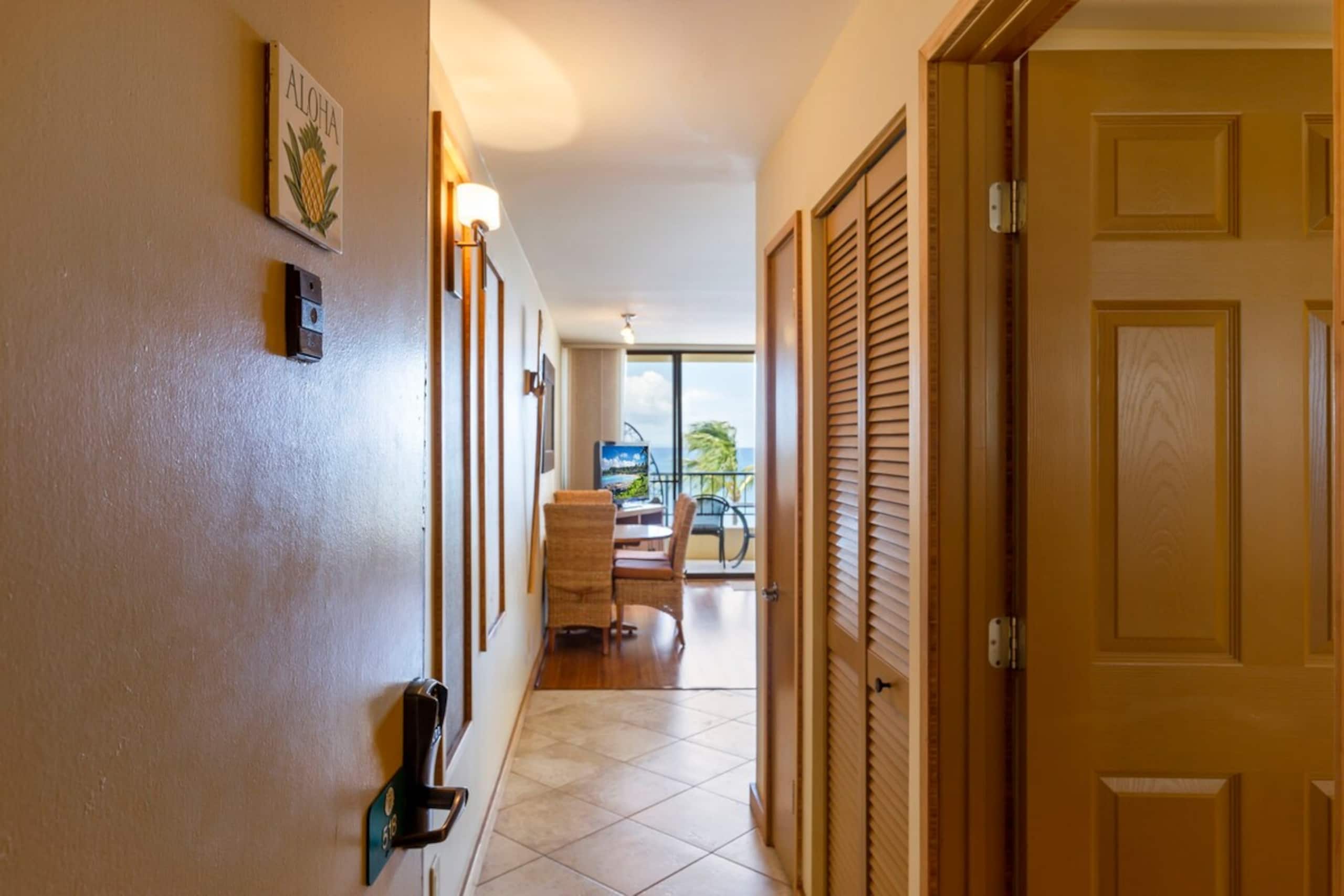 Updated Oceanfront condo, AC, 6 mile sandy beach - Photo 43