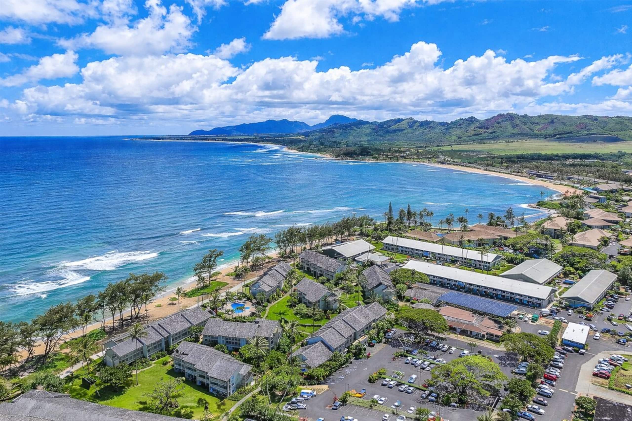 16 seconds from Door to Ocean! AC, Pool, Keyless - Photo 17