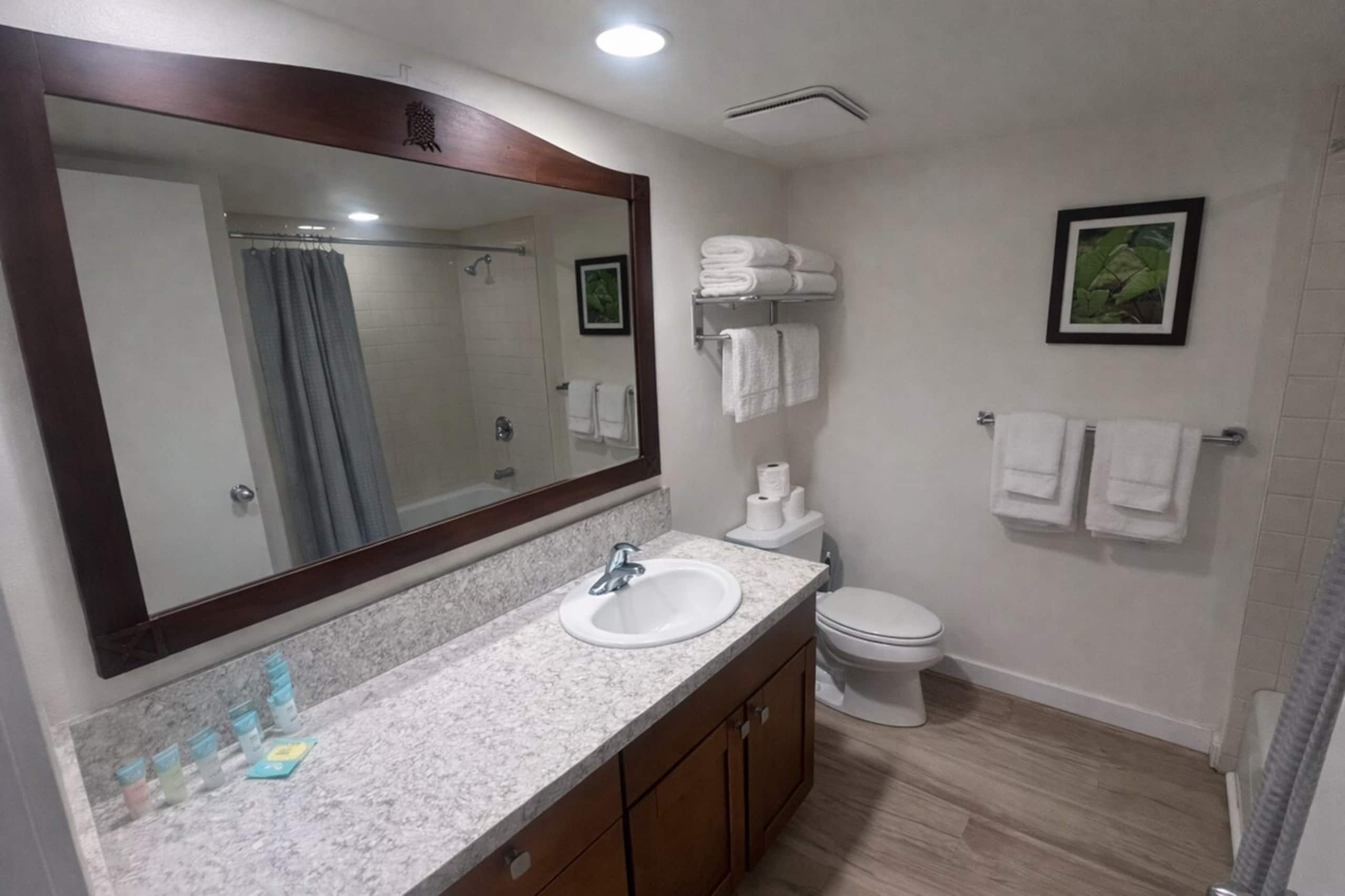 16 seconds from Door to Ocean! AC, Pool, Keyless - Photo 19
