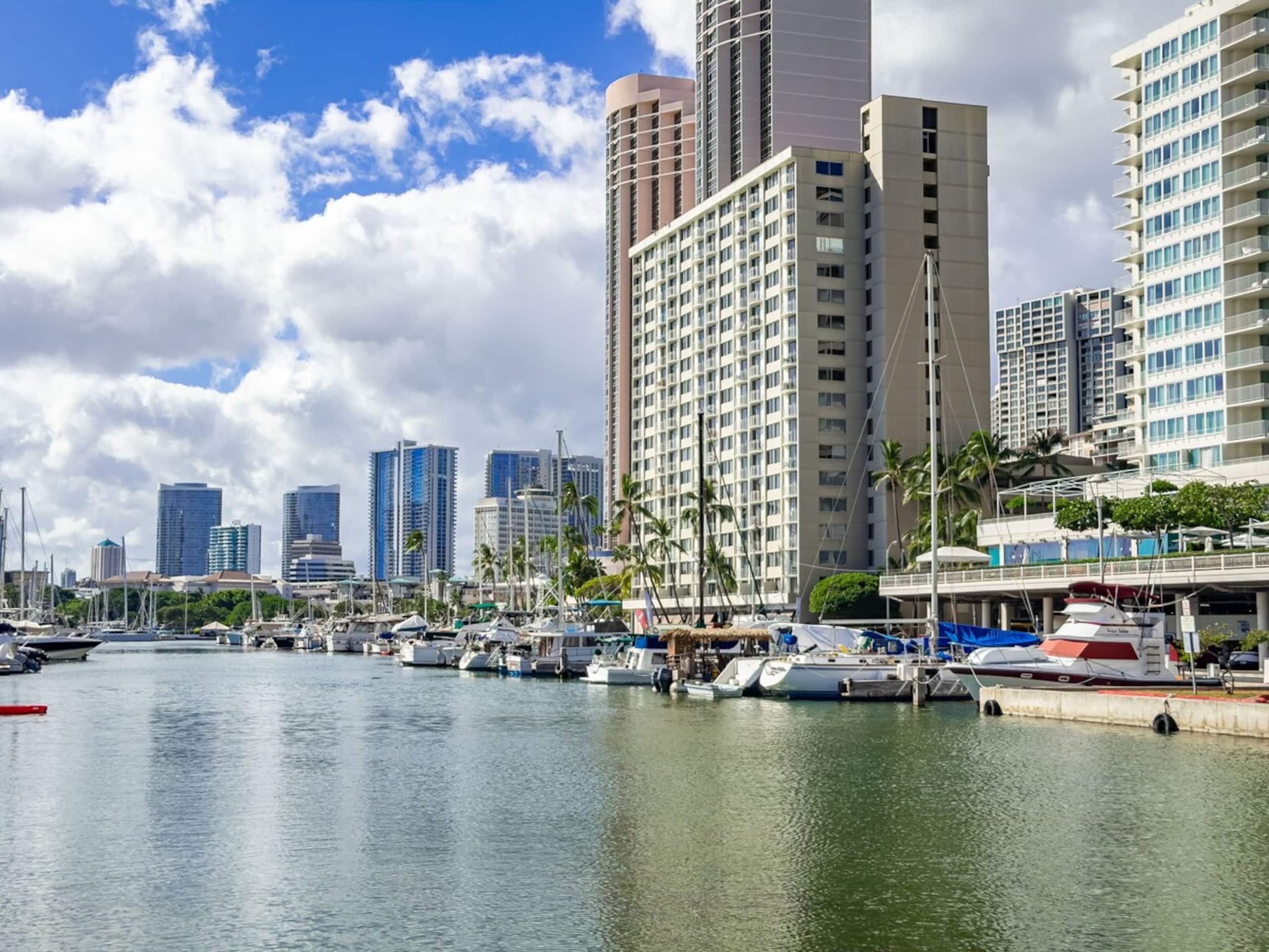 Waikiki Fireworks + Waterfront Marina - Photo 36