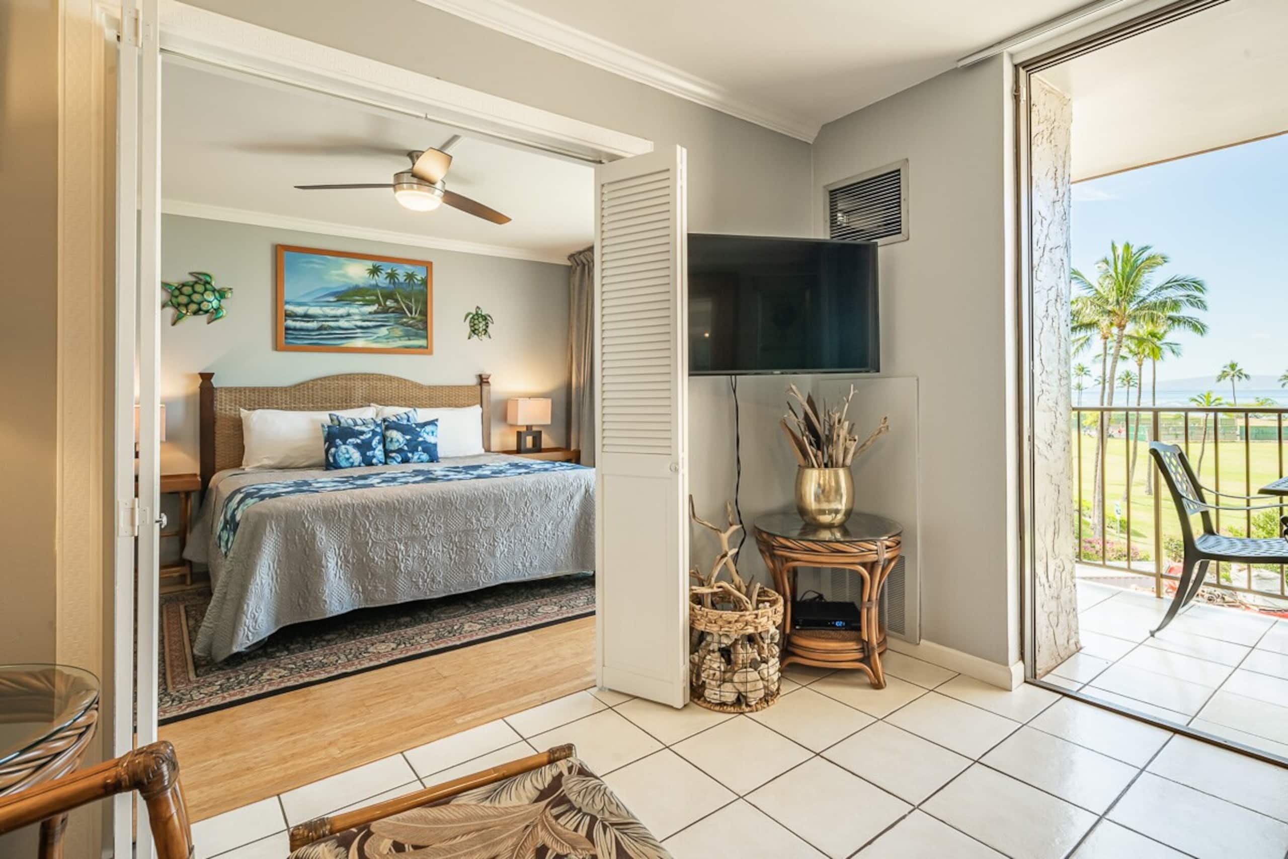 Oceanfront Maui condo w/ sunset lanai and pools - Photo 15