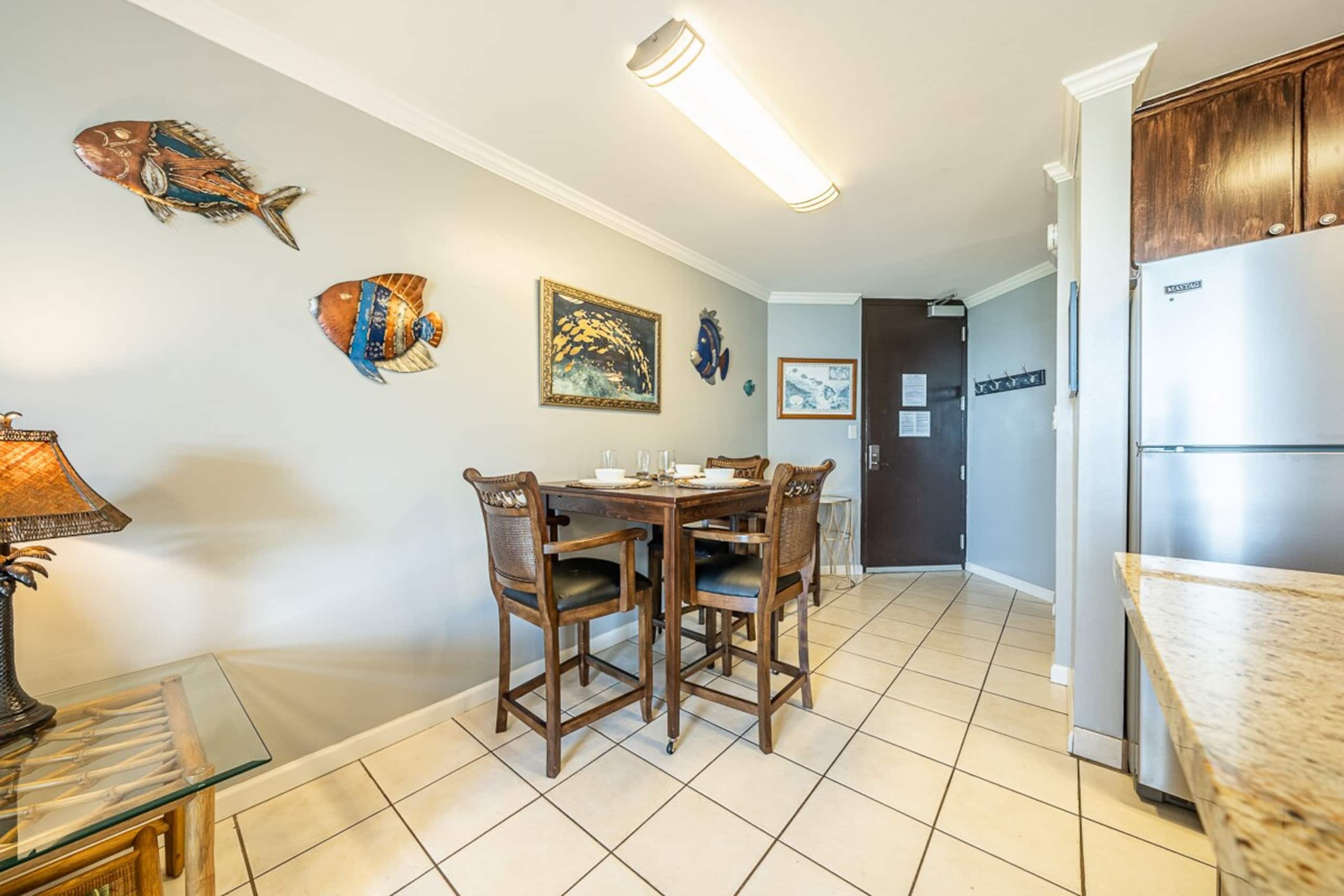Oceanfront Maui condo w/ sunset lanai and pools - Photo 14