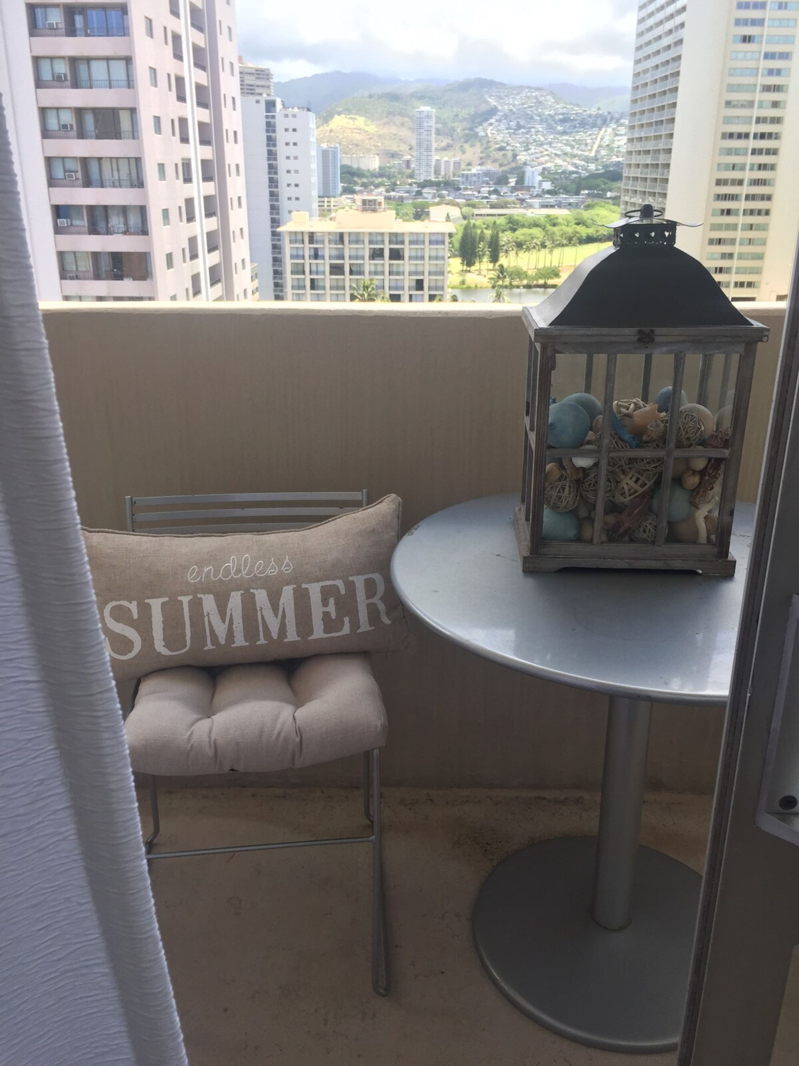 Stylish studio in heart of Waikiki w/amazing views - Photo 13