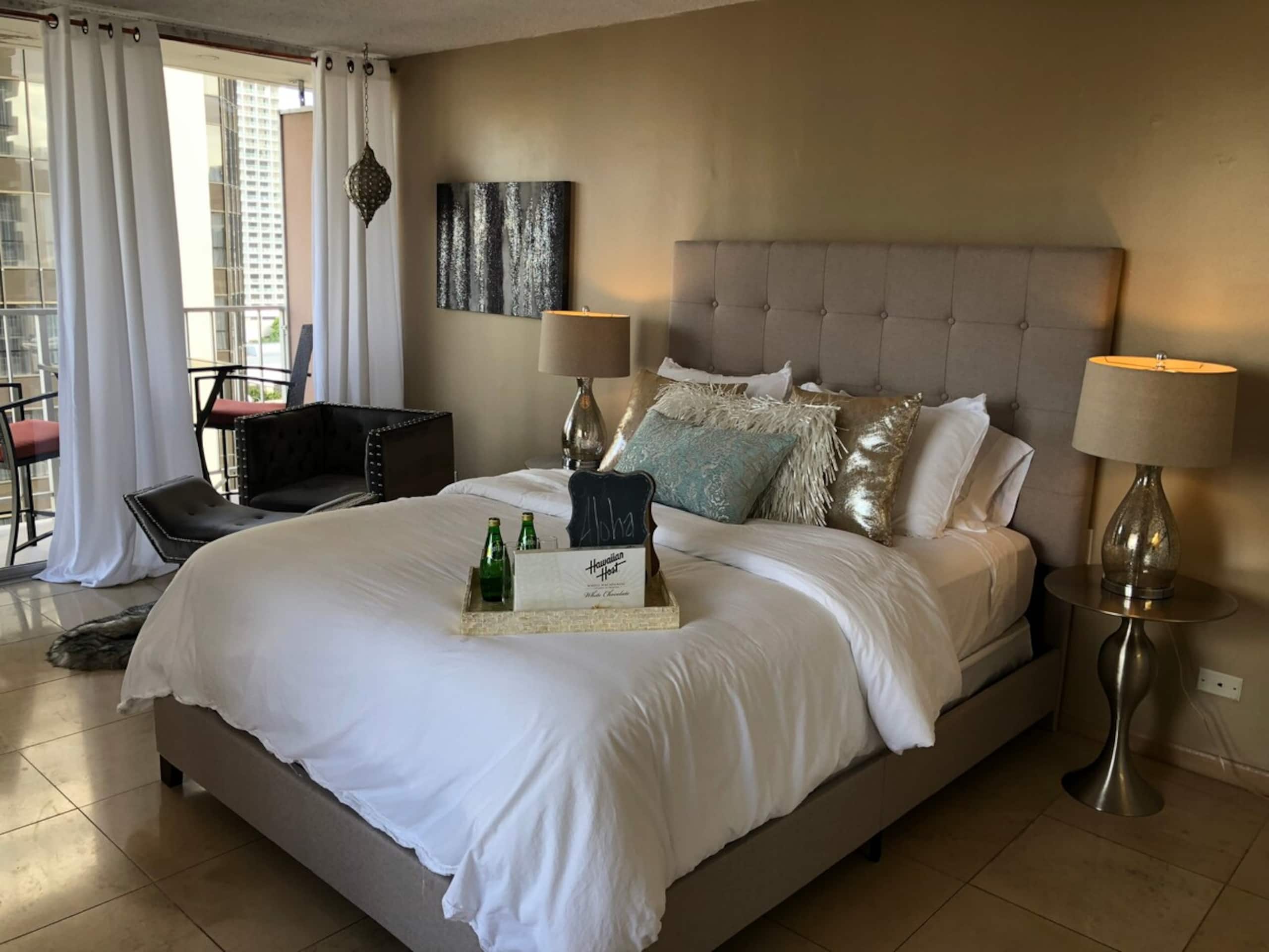 Stylish studio in heart of Waikiki w/amazing views - Photo 32
