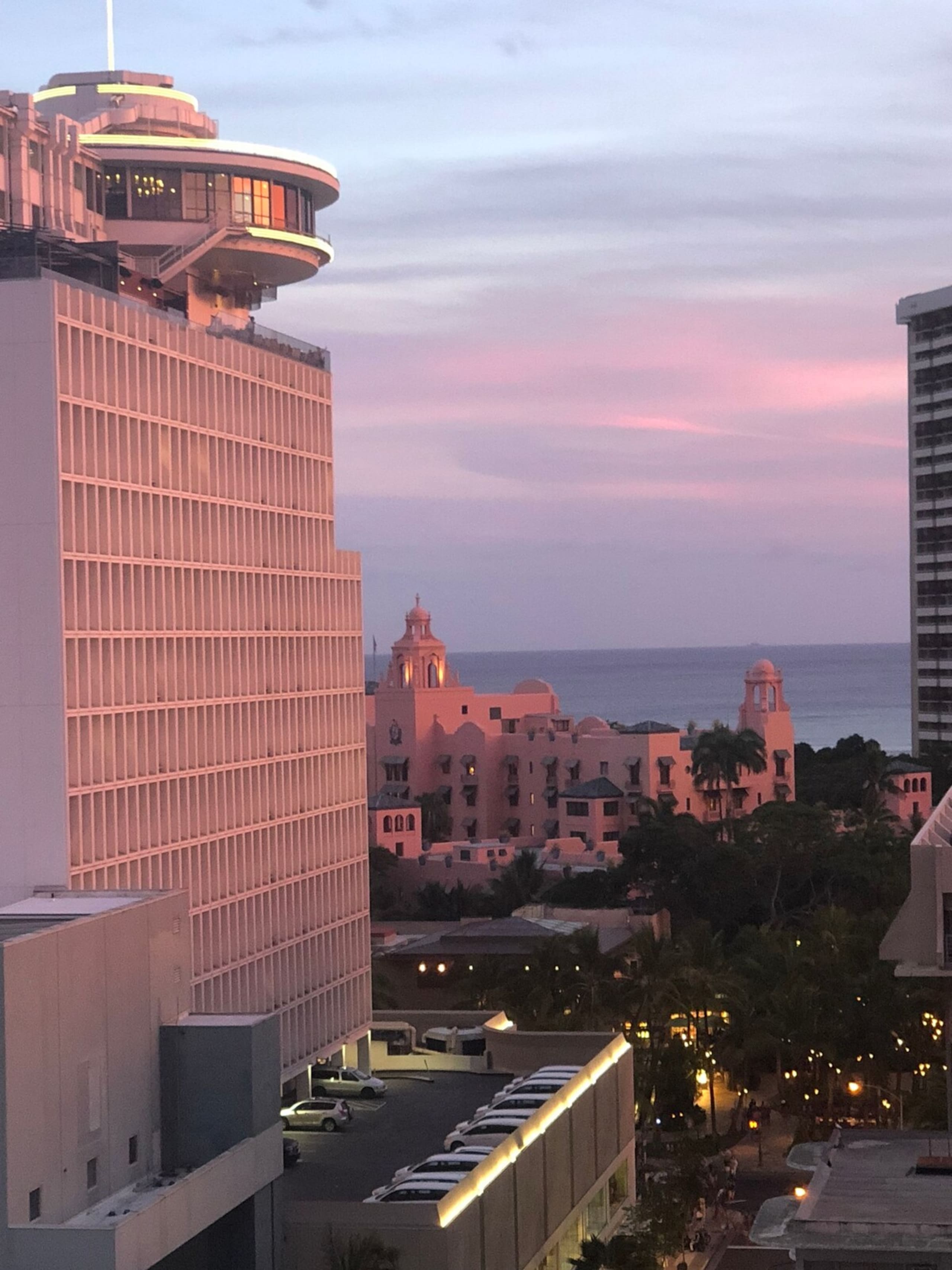 Stylish studio in heart of Waikiki w/amazing views - Photo 33
