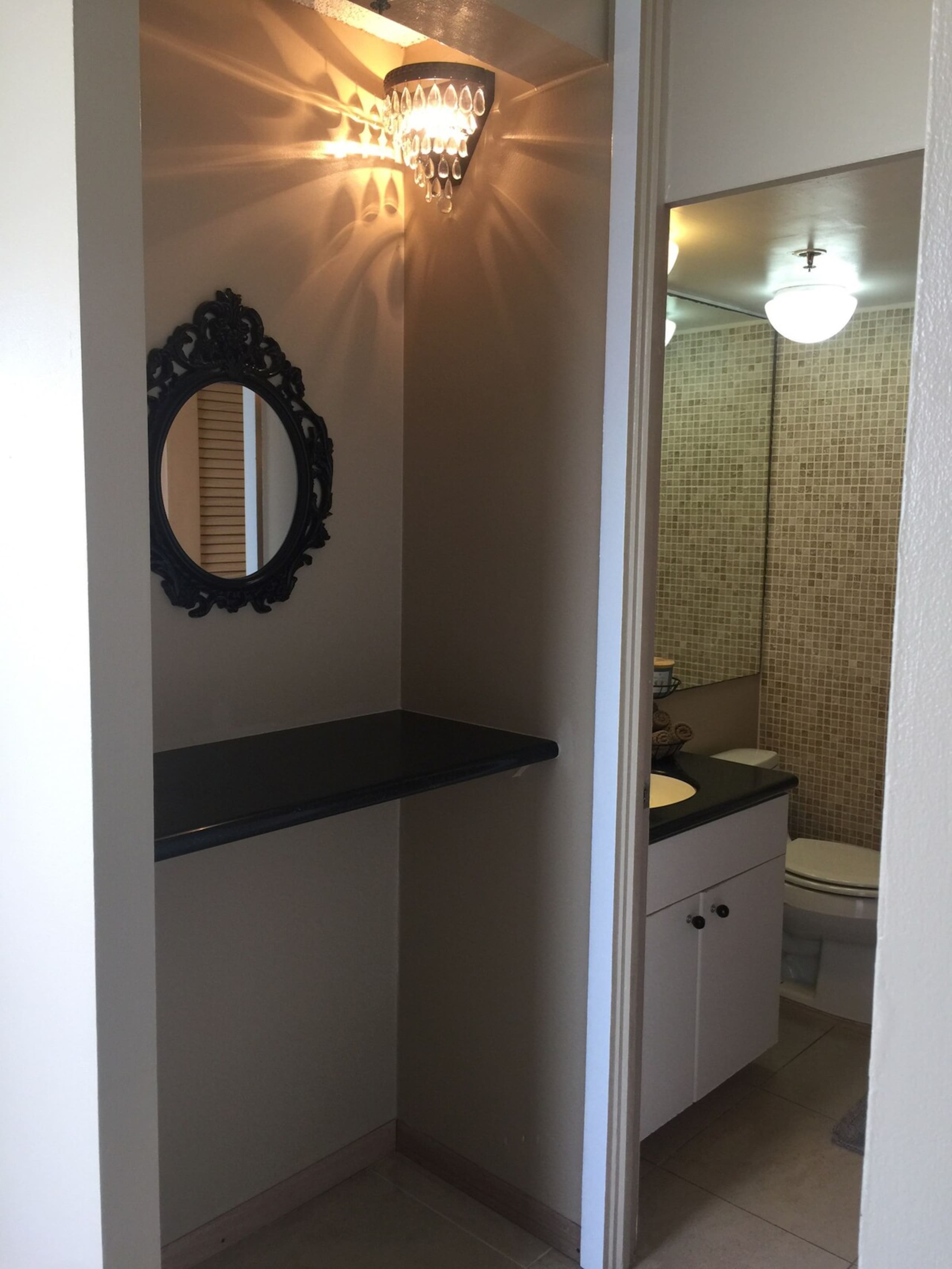 Stylish studio in heart of Waikiki w/amazing views - Photo 25